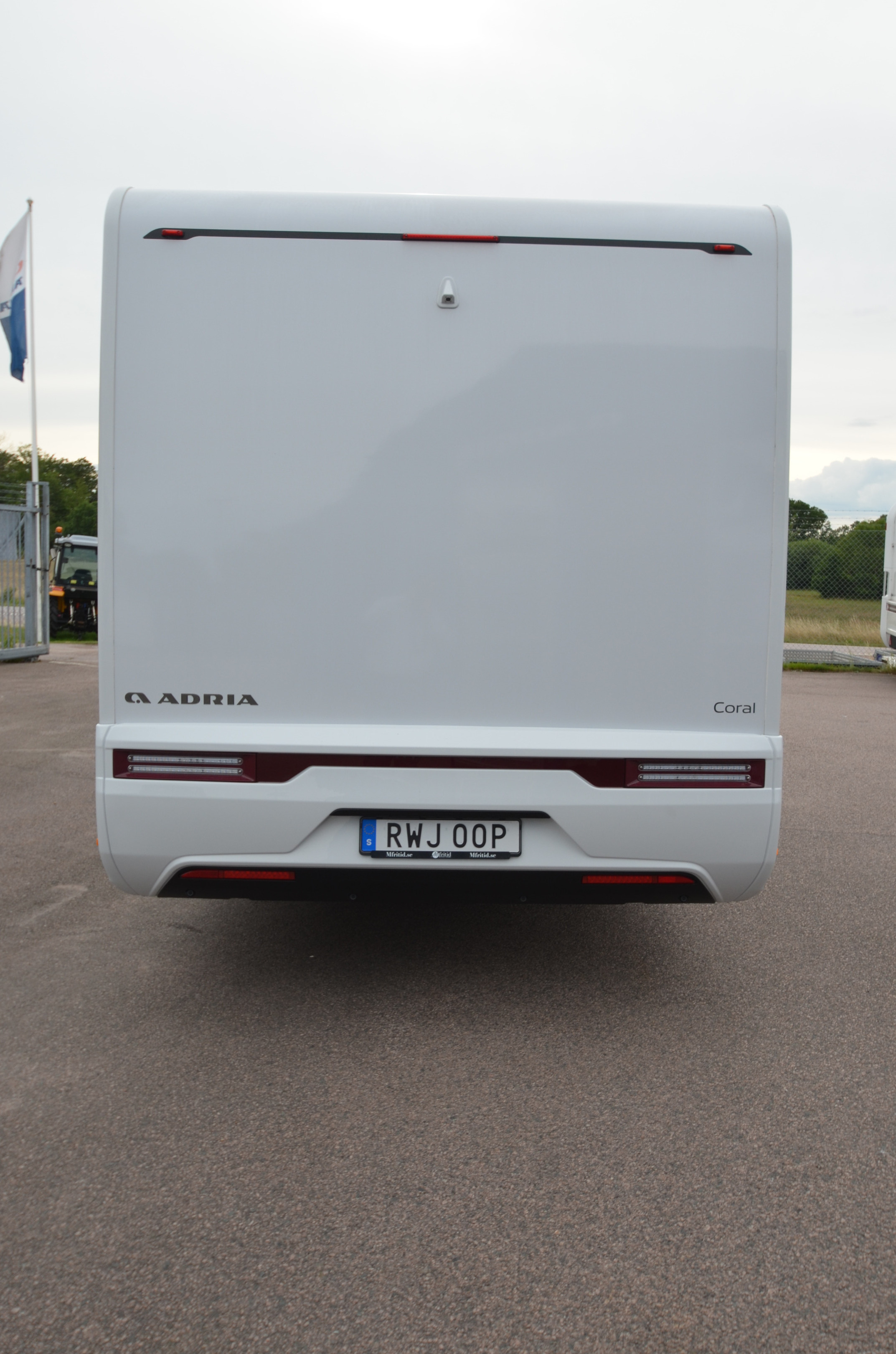 Adria CORAL 670 SL (AC,solcell, auto) - Adria