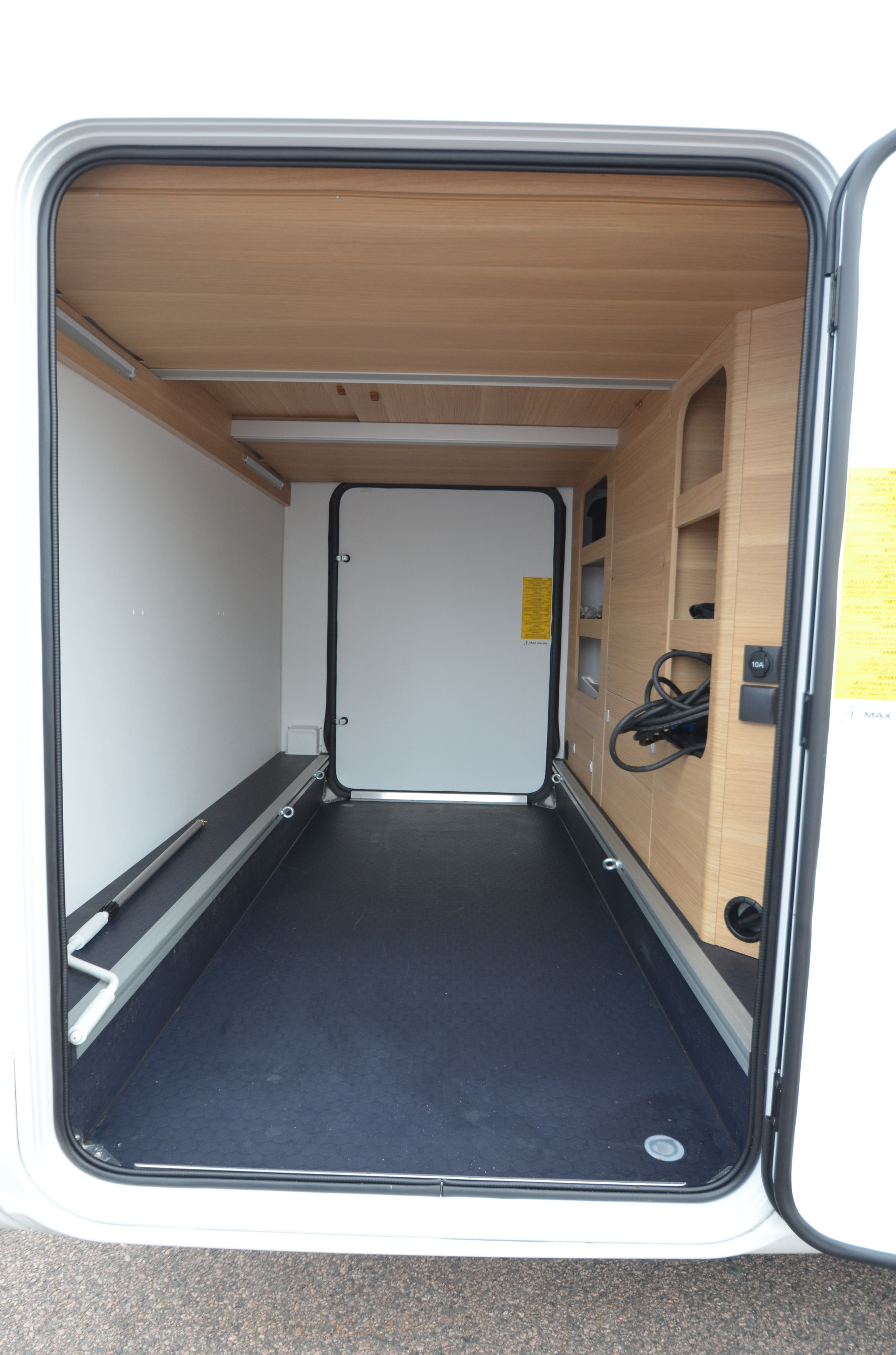Adria CORAL 670 SL (AC,solcell, auto) - Adria