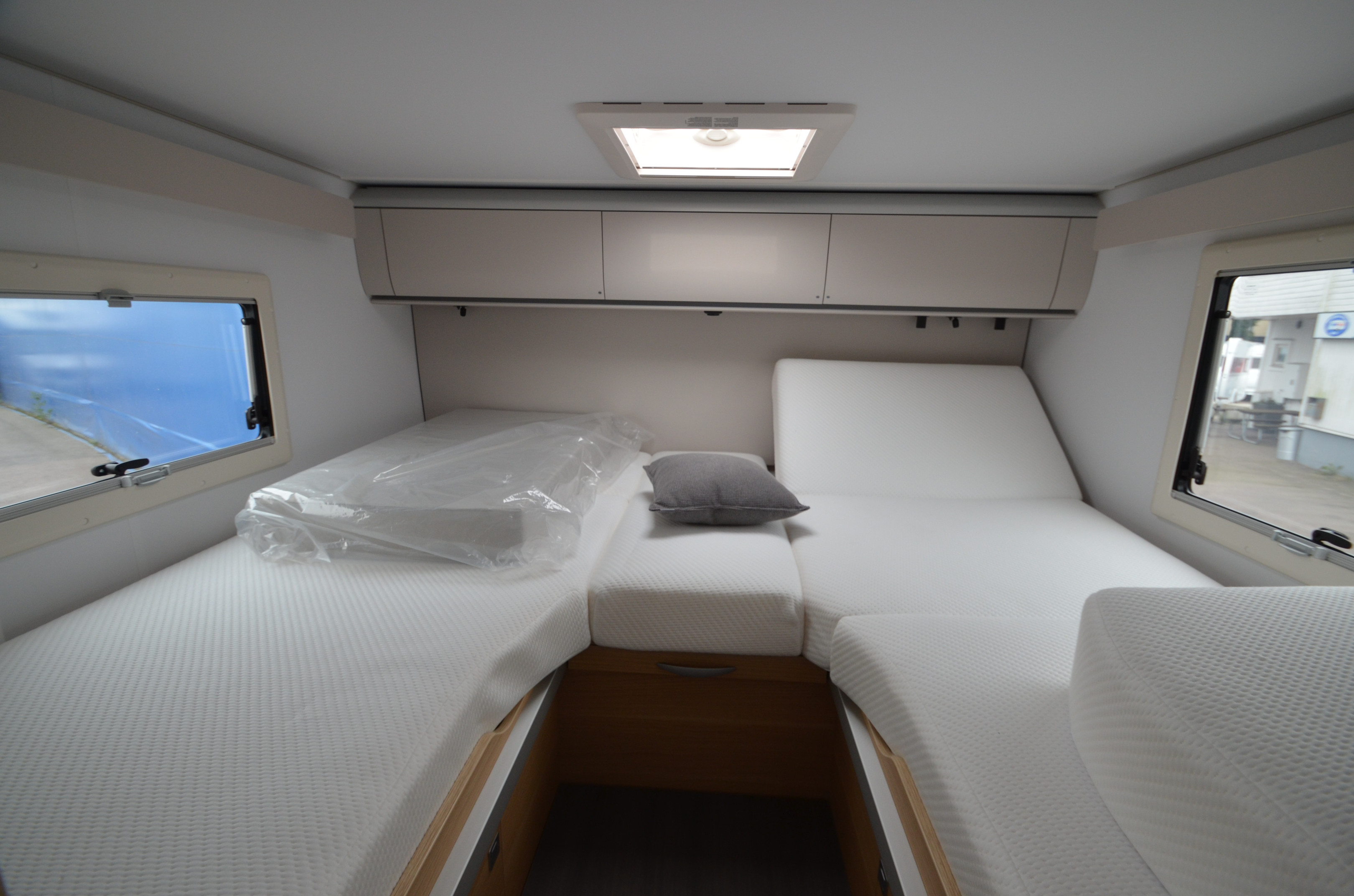 Adria CORAL 670 SL (AC,solcell, auto) - Adria