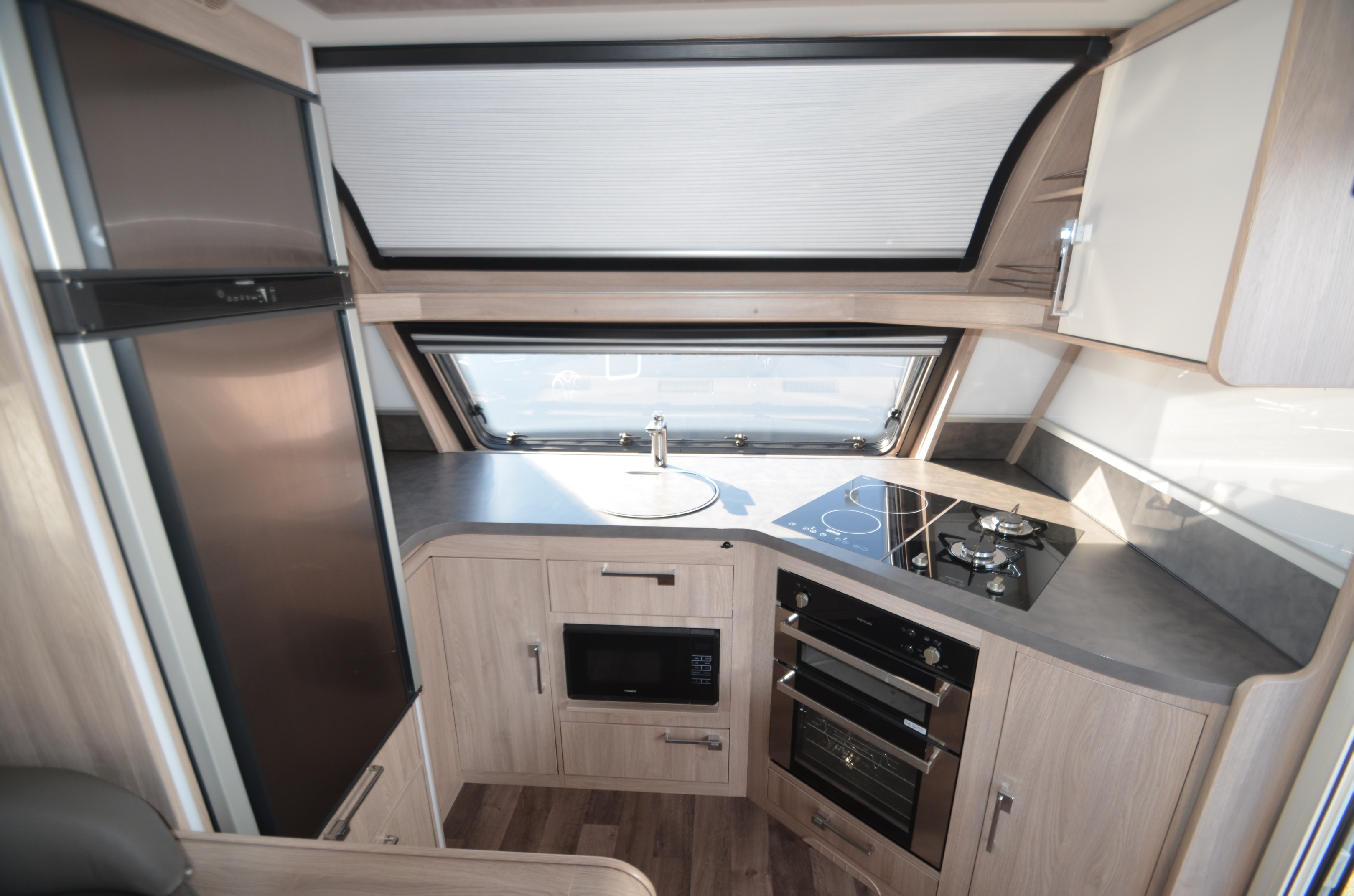 KABE IMPERIAL 600 XL FK KS (mover,ac,förtält) - KABE