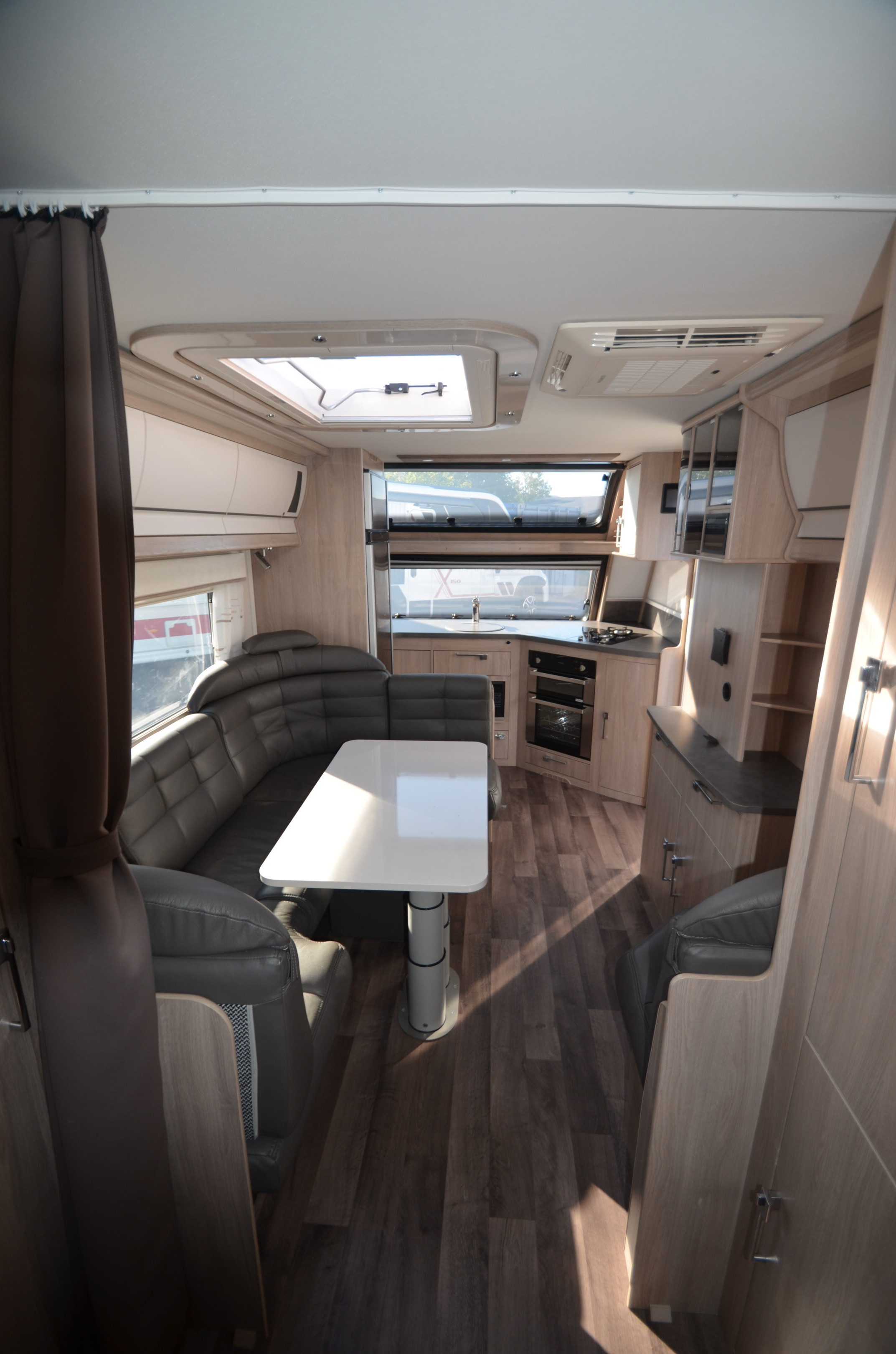 KABE IMPERIAL 600 XL FK KS (mover,ac,förtält) - KABE