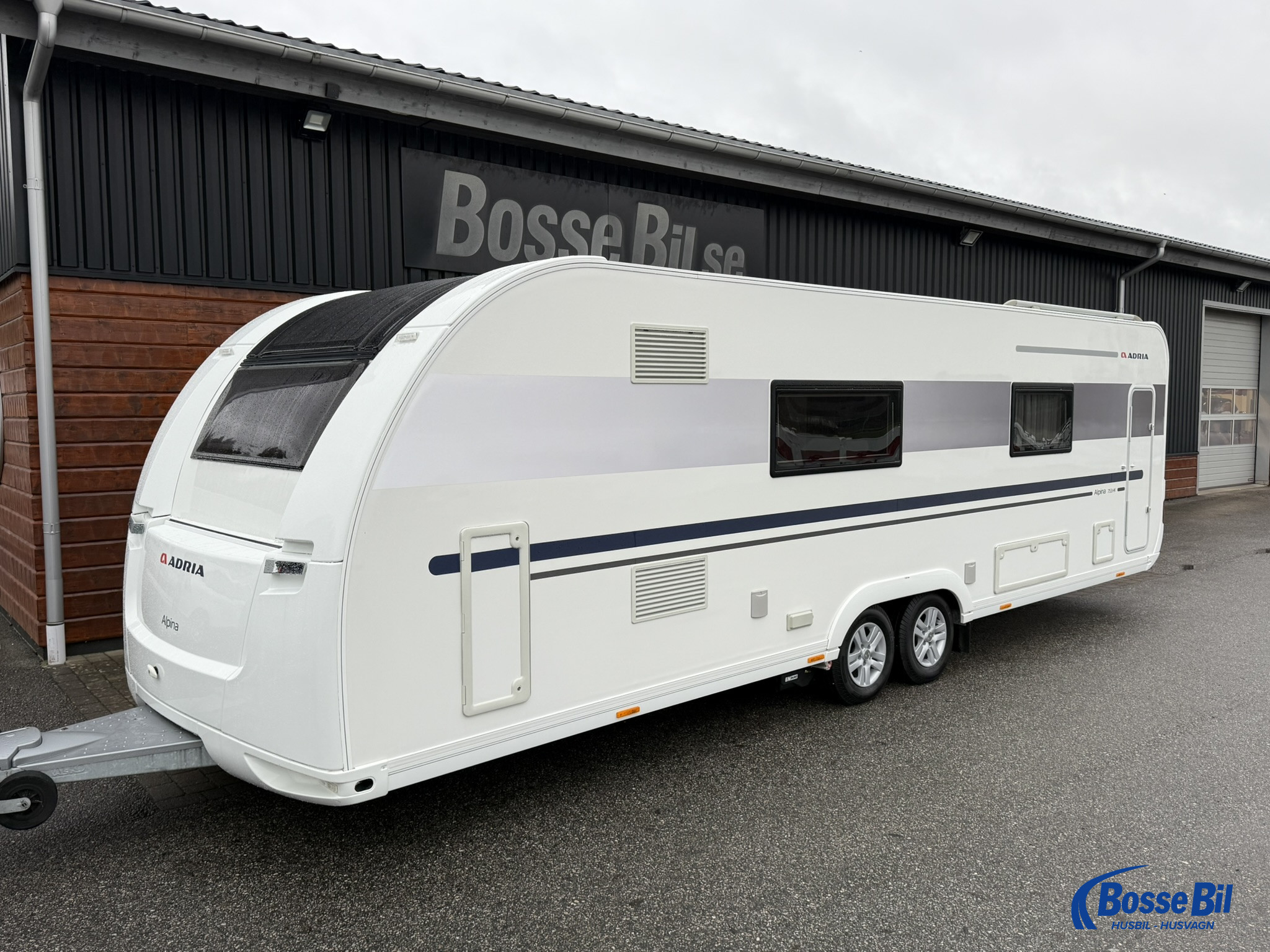 Adria ALPINA 753 HK * Mover * Frontkök * Förtält * Mover * - Adria