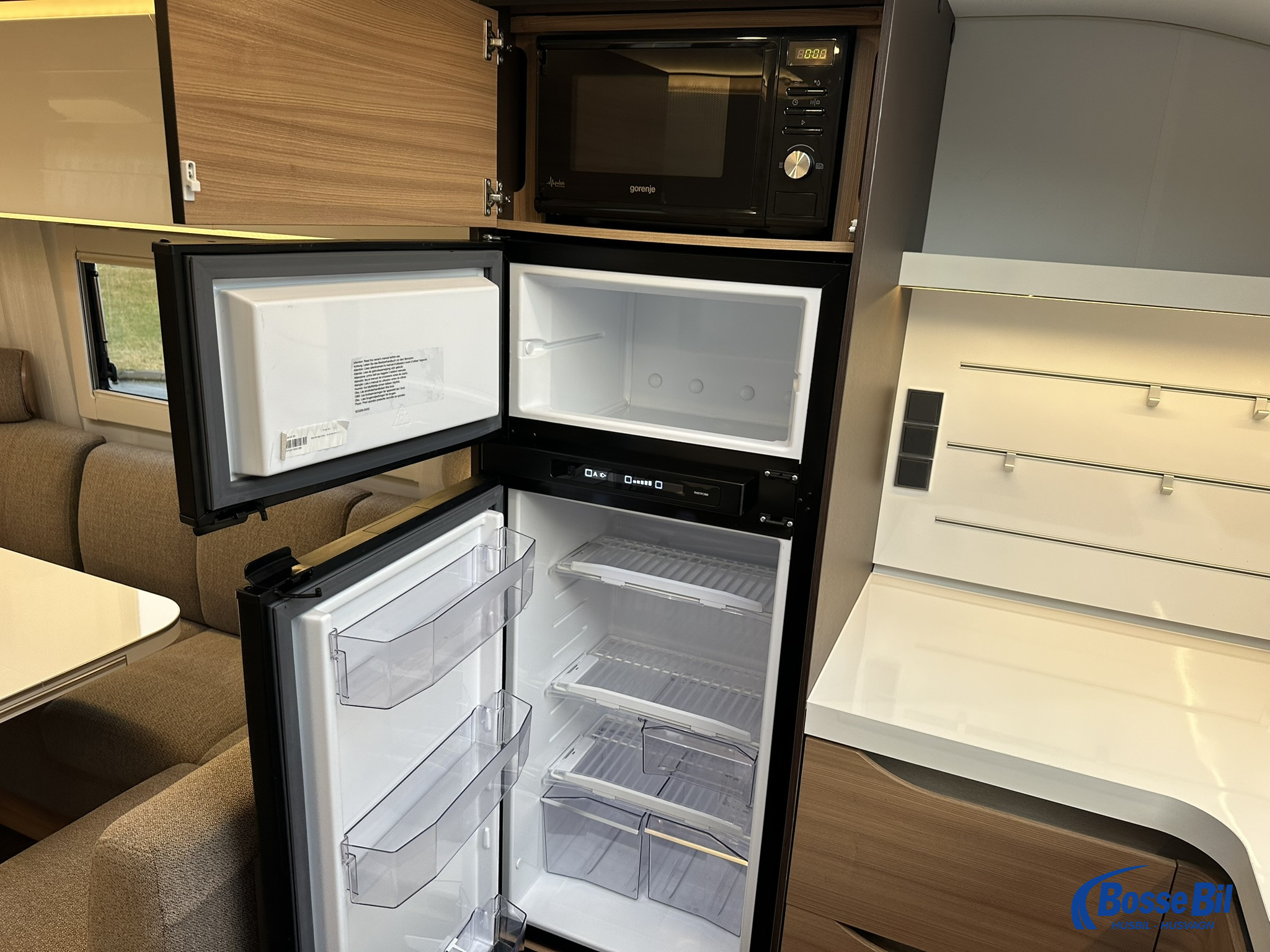 Adria ALPINA 753 HK * Mover * Frontkök * Förtält * Mover * - Adria