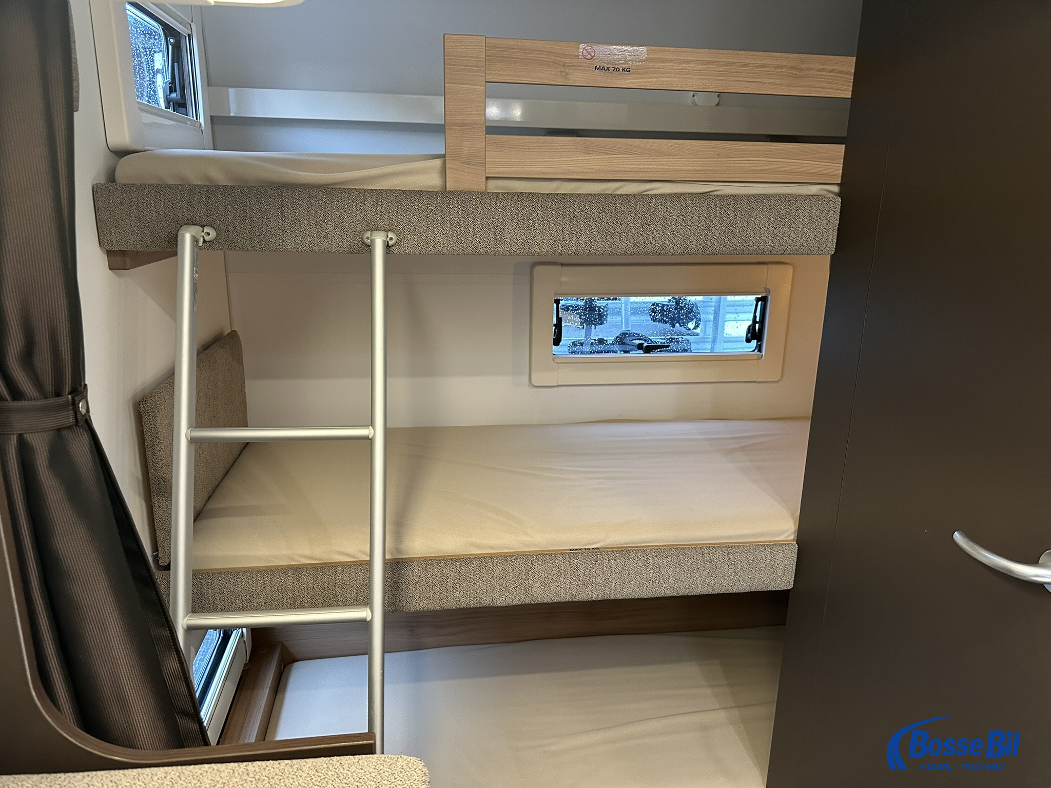 Adria ALPINA 753 HK * Mover * Frontkök * Förtält * Mover * - Adria