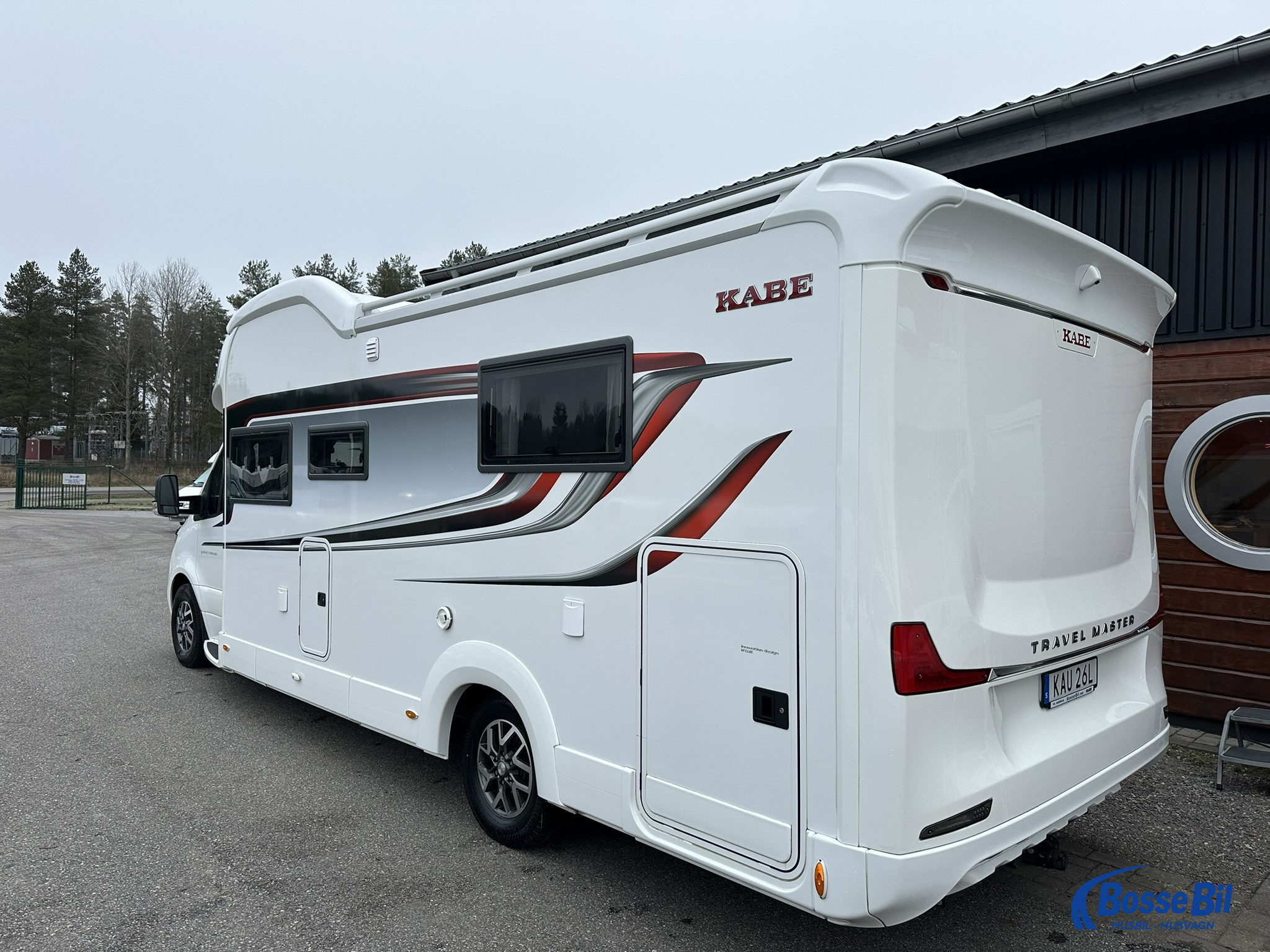 KABE Royal X 780 LQB - KABE