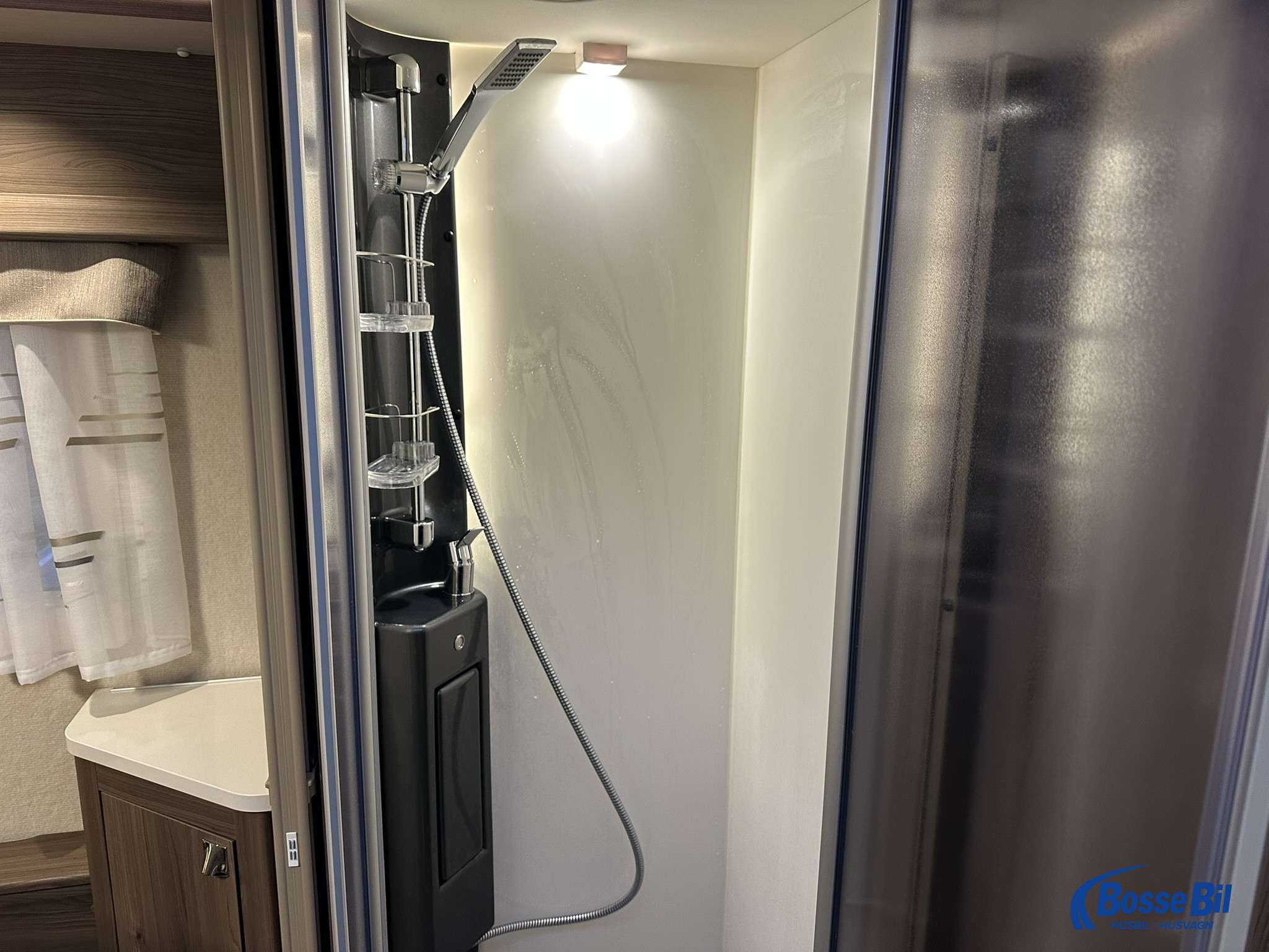 KABE Royal X 780 LQB - KABE