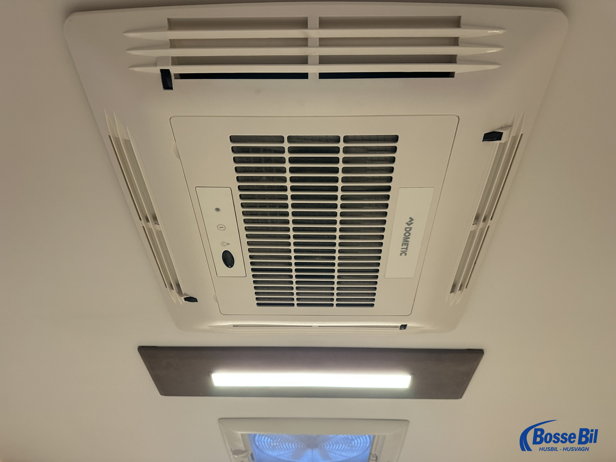 KABE Royal X 780 LQB - KABE