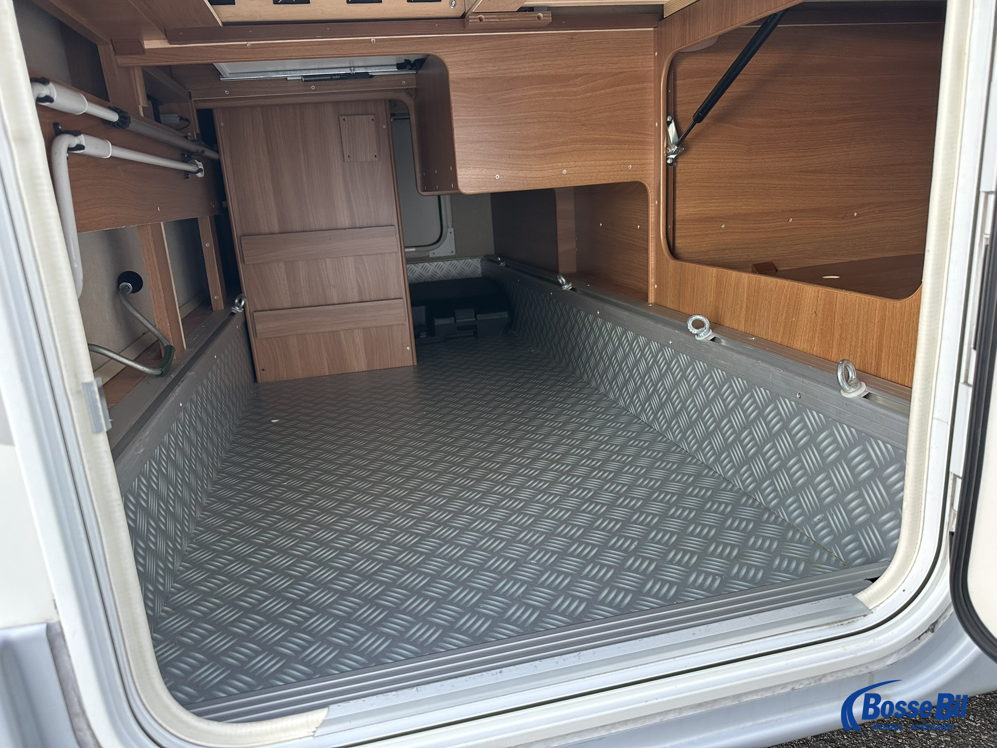 KABE TM 740 LB - KABE