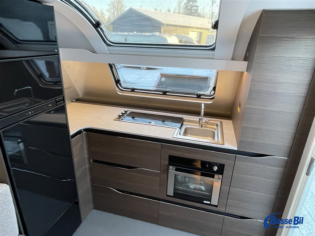 Adria Alpina 903 HT - Adria