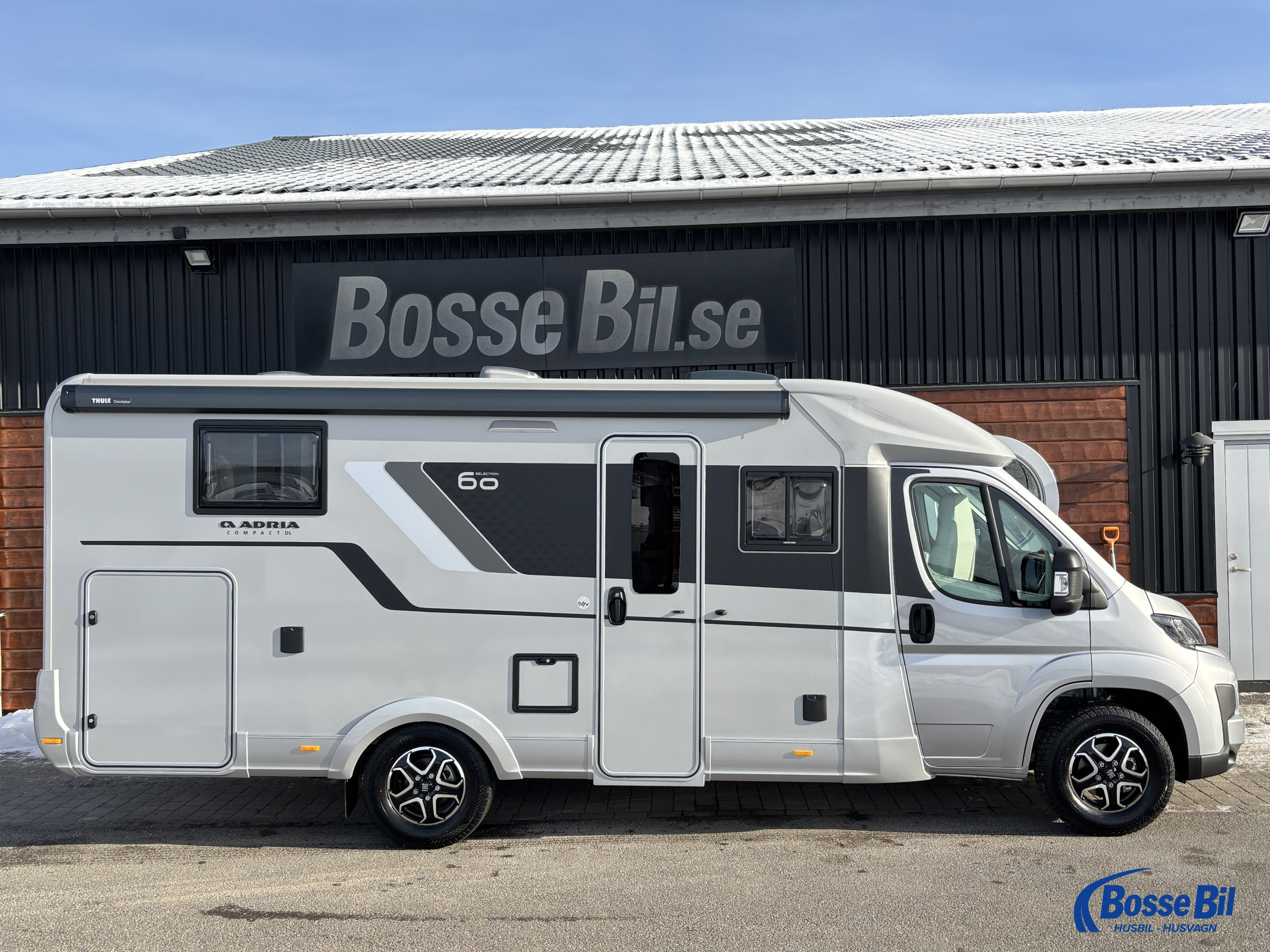 COMPACT DL 60Y - Fiat MultiJet3 140HP (103kW) 35L - Adria