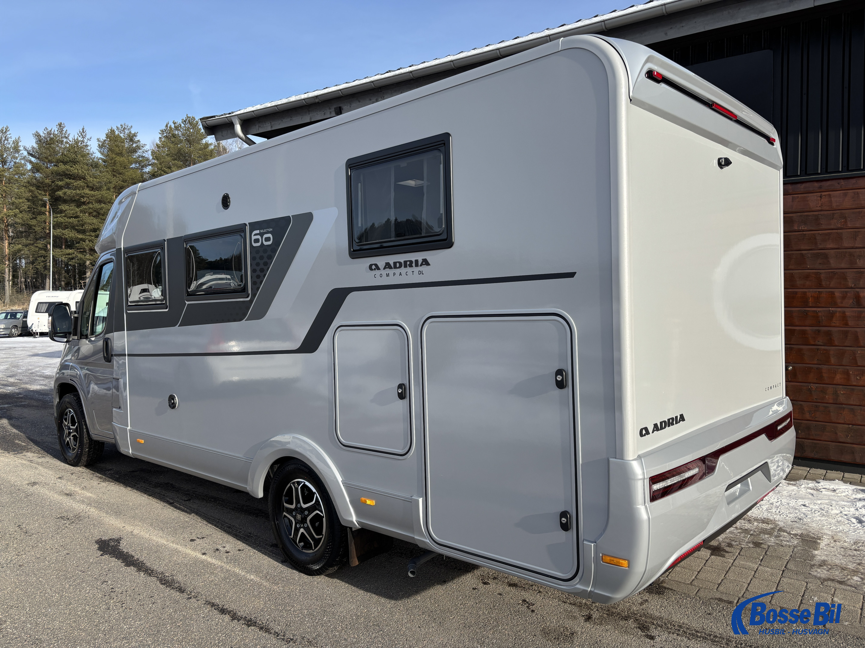 Adria COMPACT DL 60Y - Fiat MultiJet3 140HP (103kW) 35L - Adria