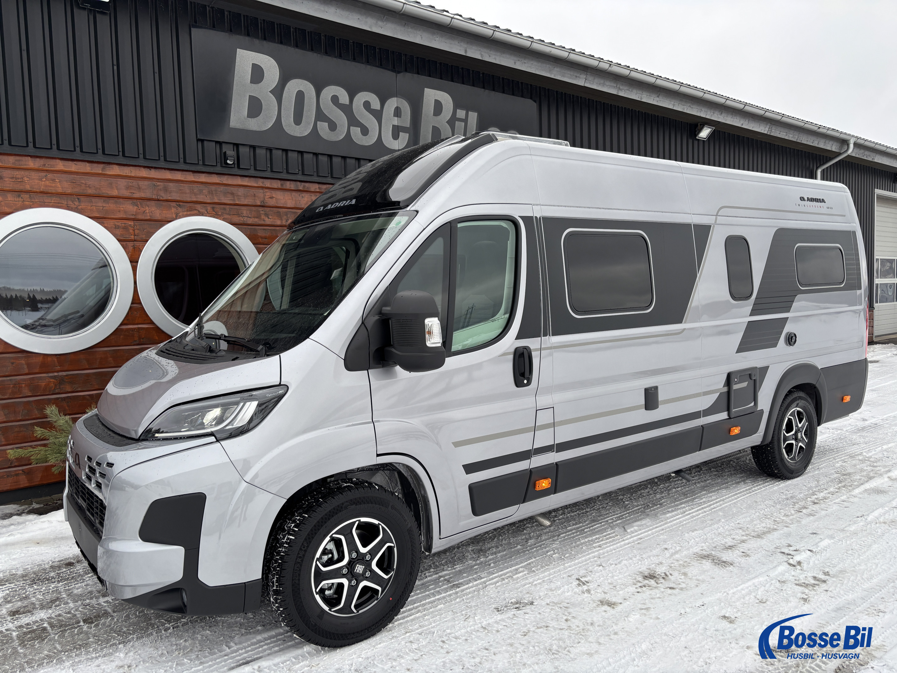 Adria TWIN SUPREME 640 SLB - Fiat MultiJet3 180HP (131kW) 35L - Adria