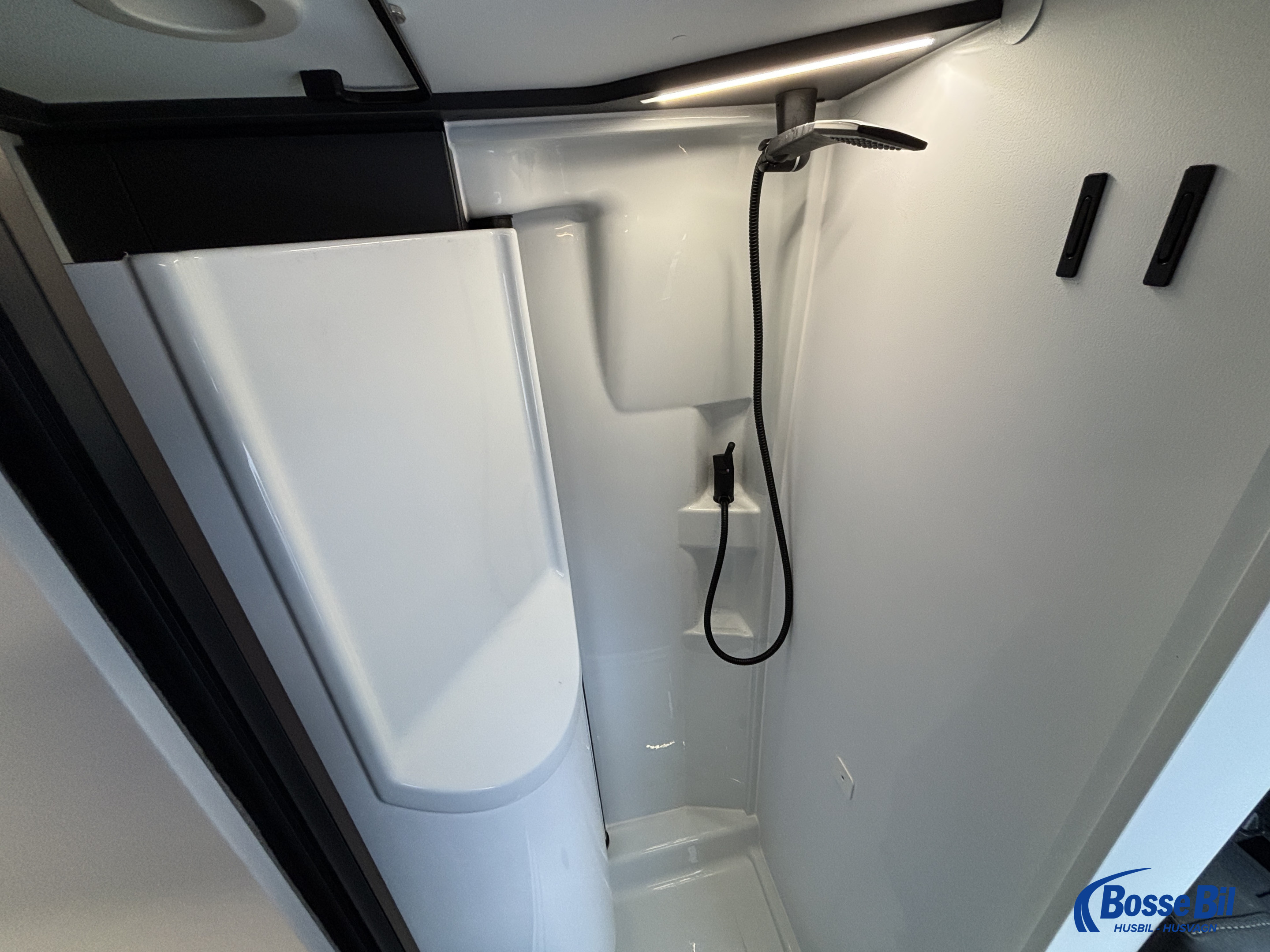 Adria TWIN SUPREME 640 SLB - Fiat MultiJet3 180HP (131kW) 35L - Adria