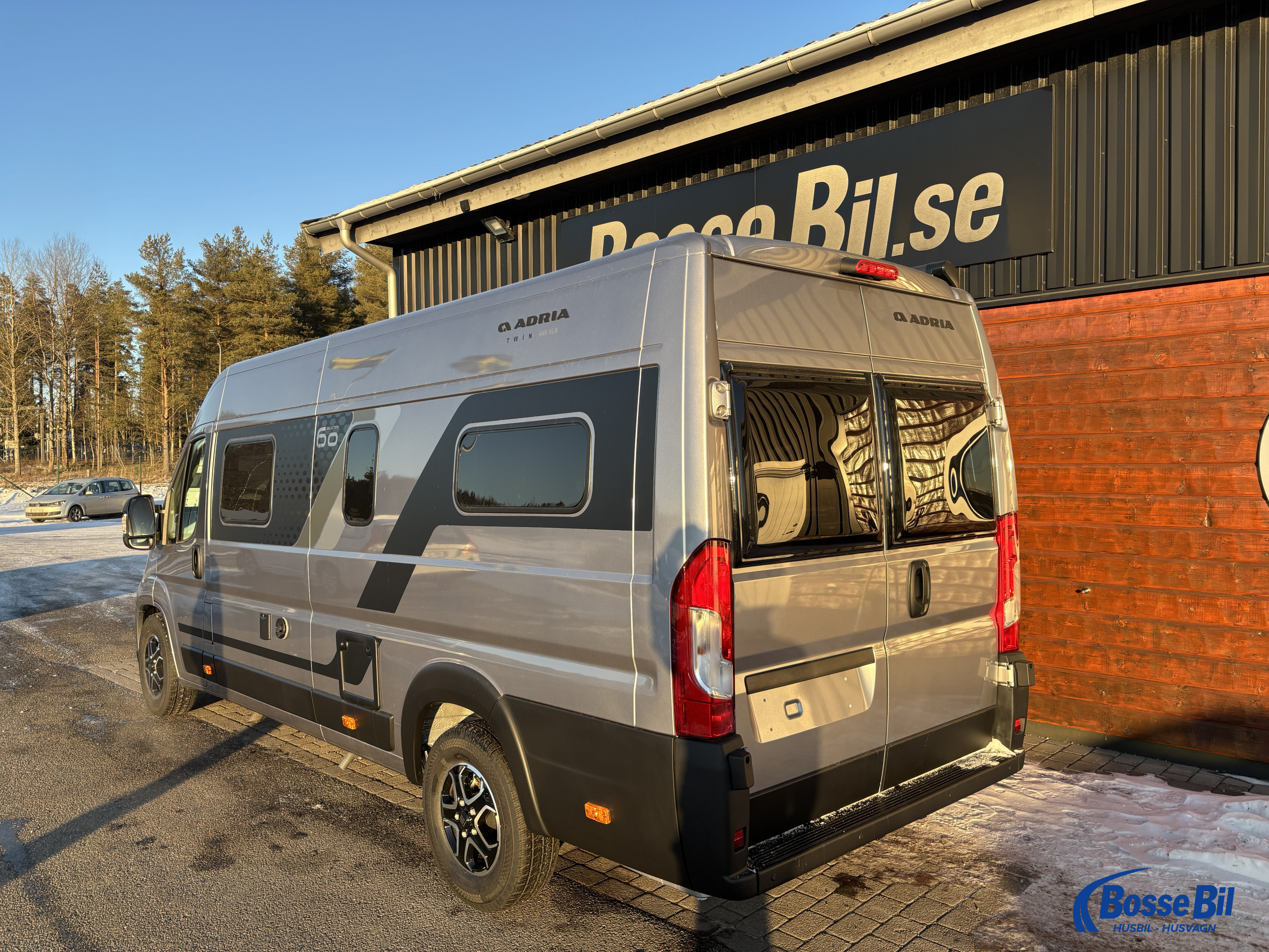 Adria TWIN 640 SLB 60Y - Fiat MultiJet3 140HP (103kW) 35H - Adria