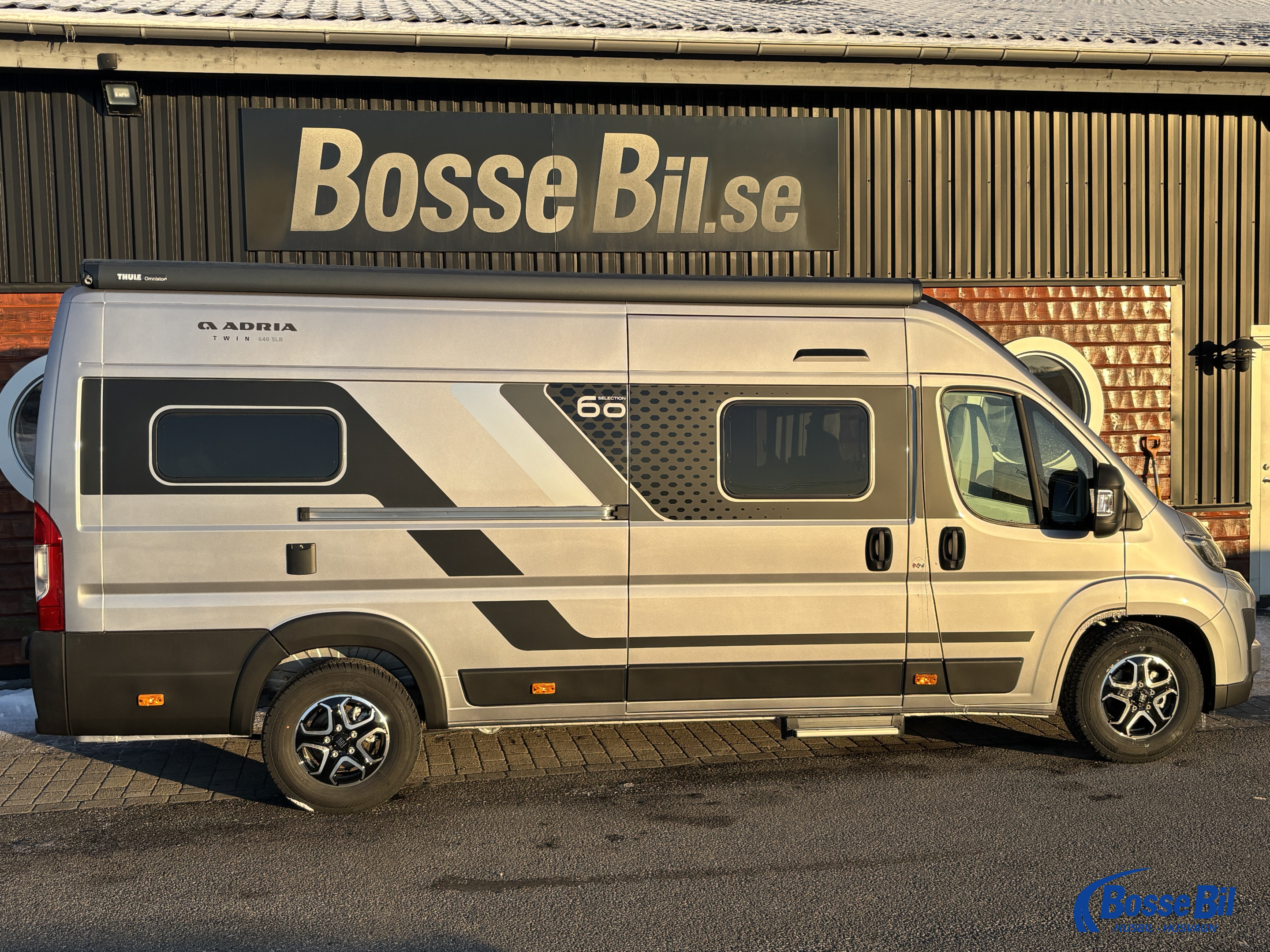 Adria TWIN 640 SLB 60Y - Fiat MultiJet3 140HP (103kW) 35H - Adria