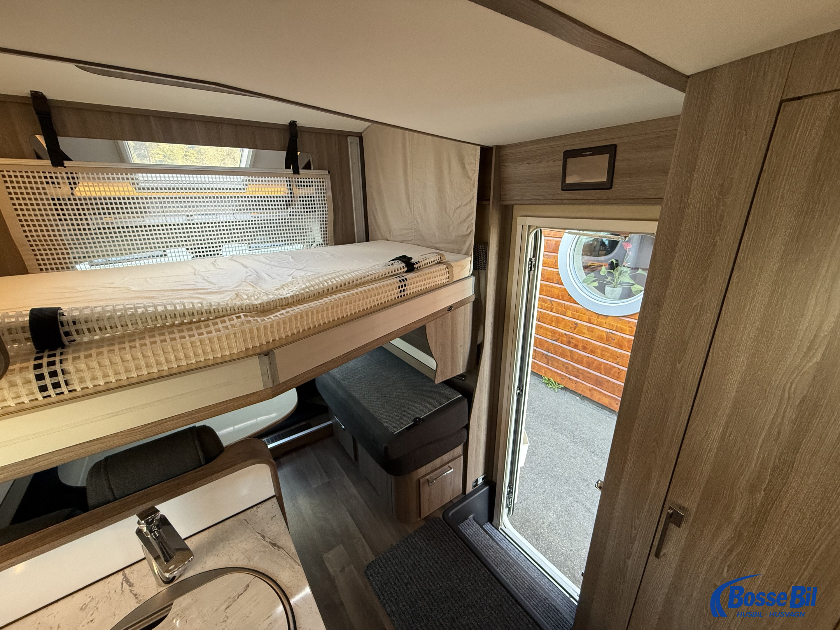 KABE TM X 780 LXL * Hydr. stödben * Solcell * Inverter * - KABE