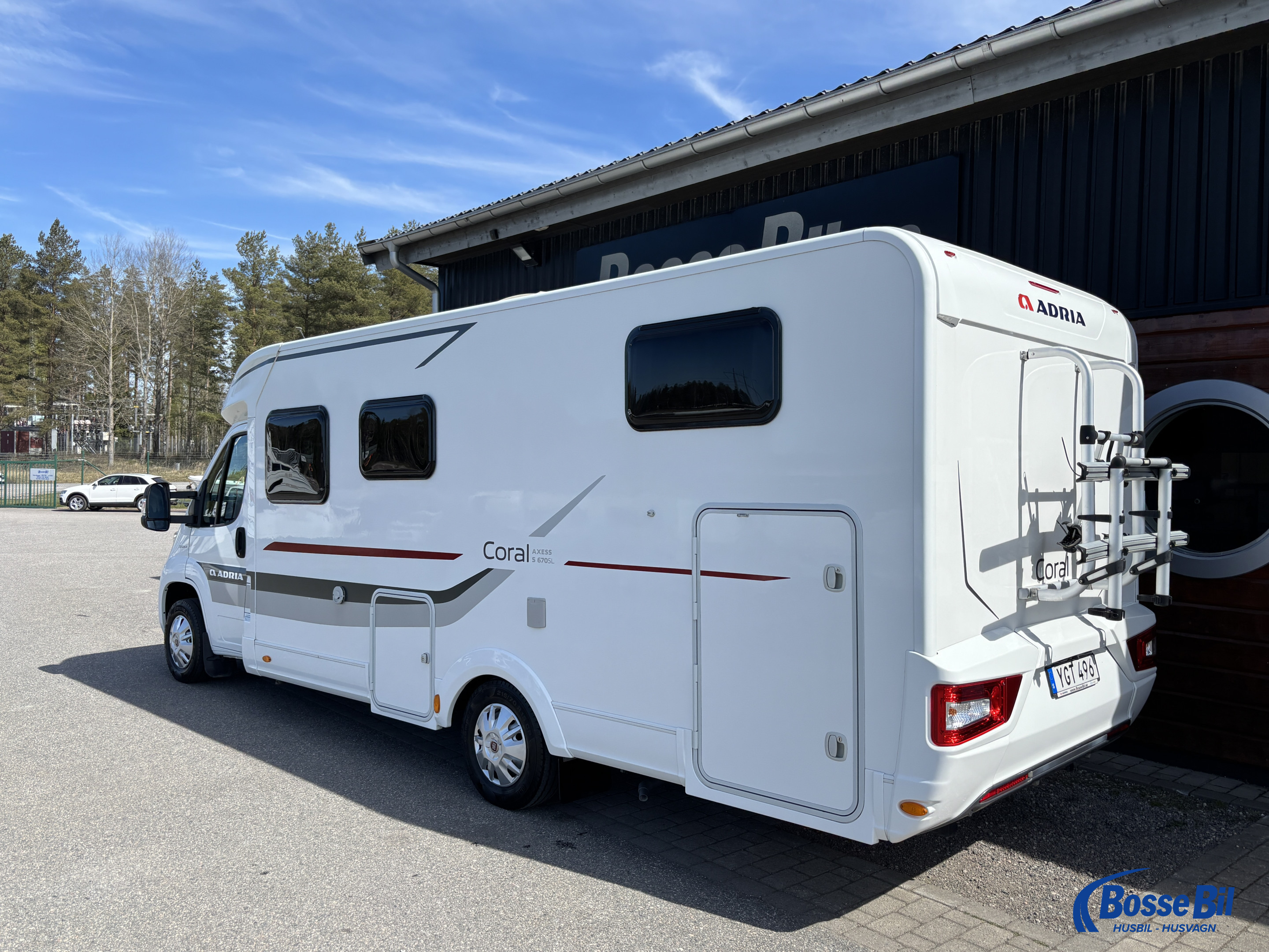 Adria CORAL S 670 SL * Solceller * Stort garage * Vinkelkök * - Adria