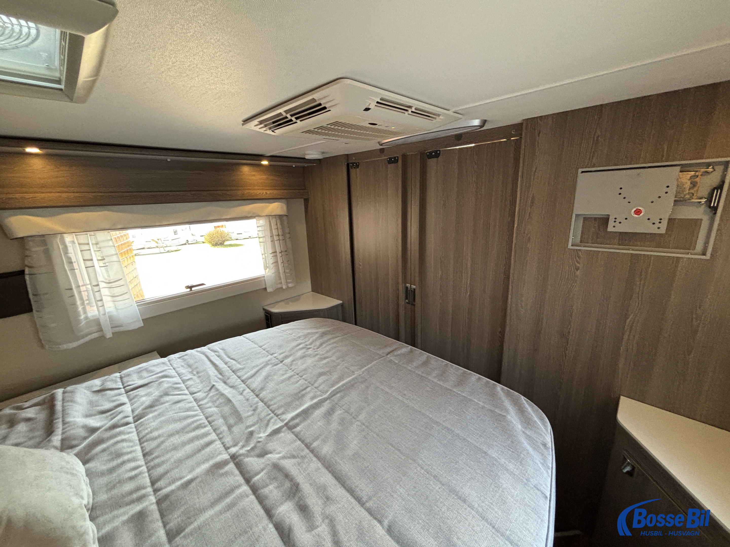 KABE TM Imperial 910 QB * Hydr. stödben * Cinderella * AC * Skinn * - KABE