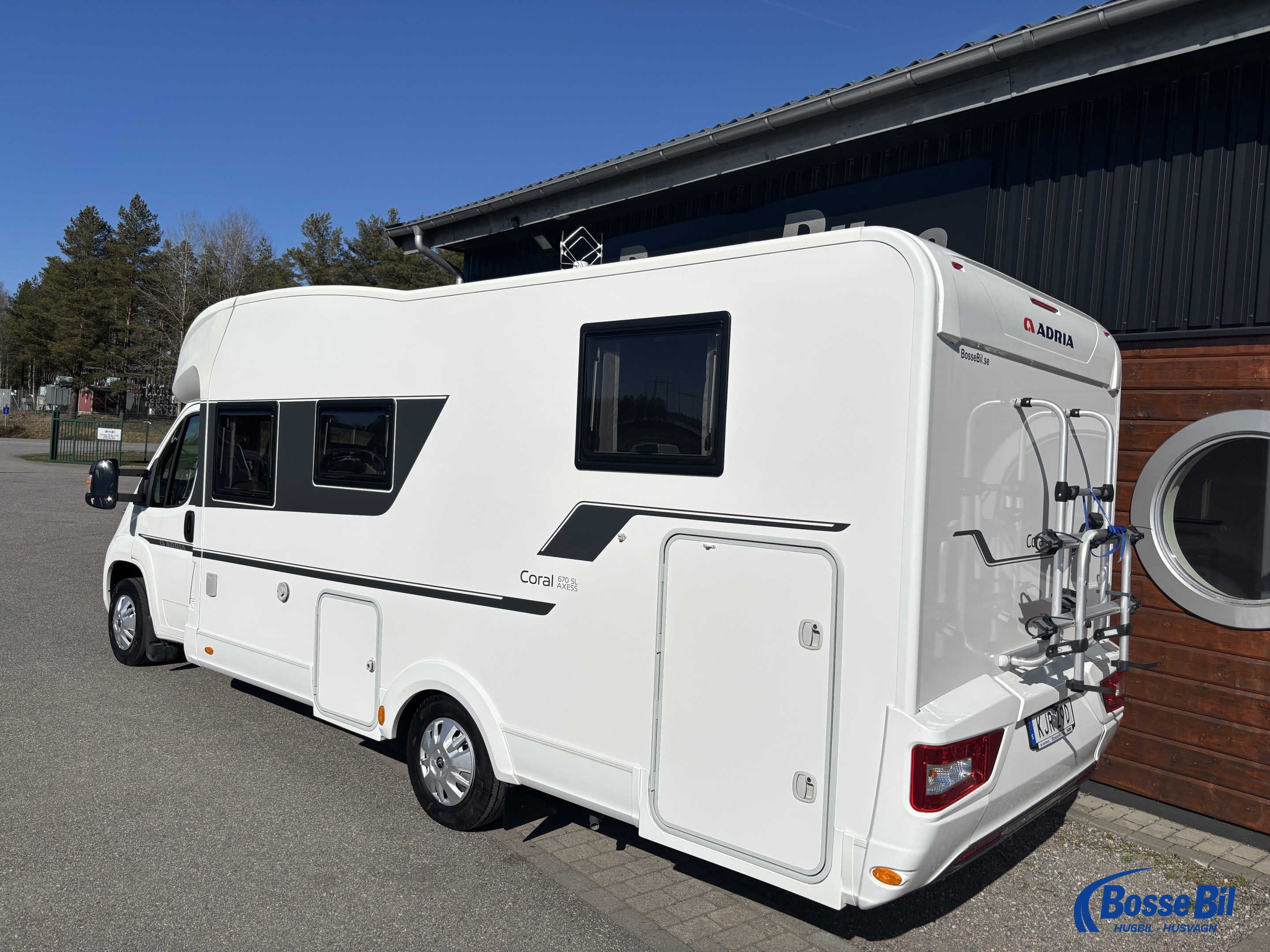 Adria CORAL S 670 SL * Solcell * Markis * Cykelställ * - Adria