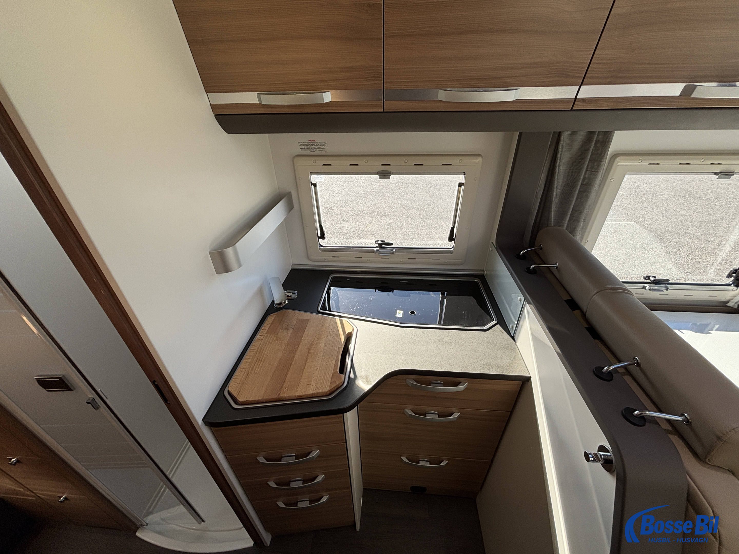 Adria CORAL S 670 SL * Solcell * Markis * Cykelställ * - Adria