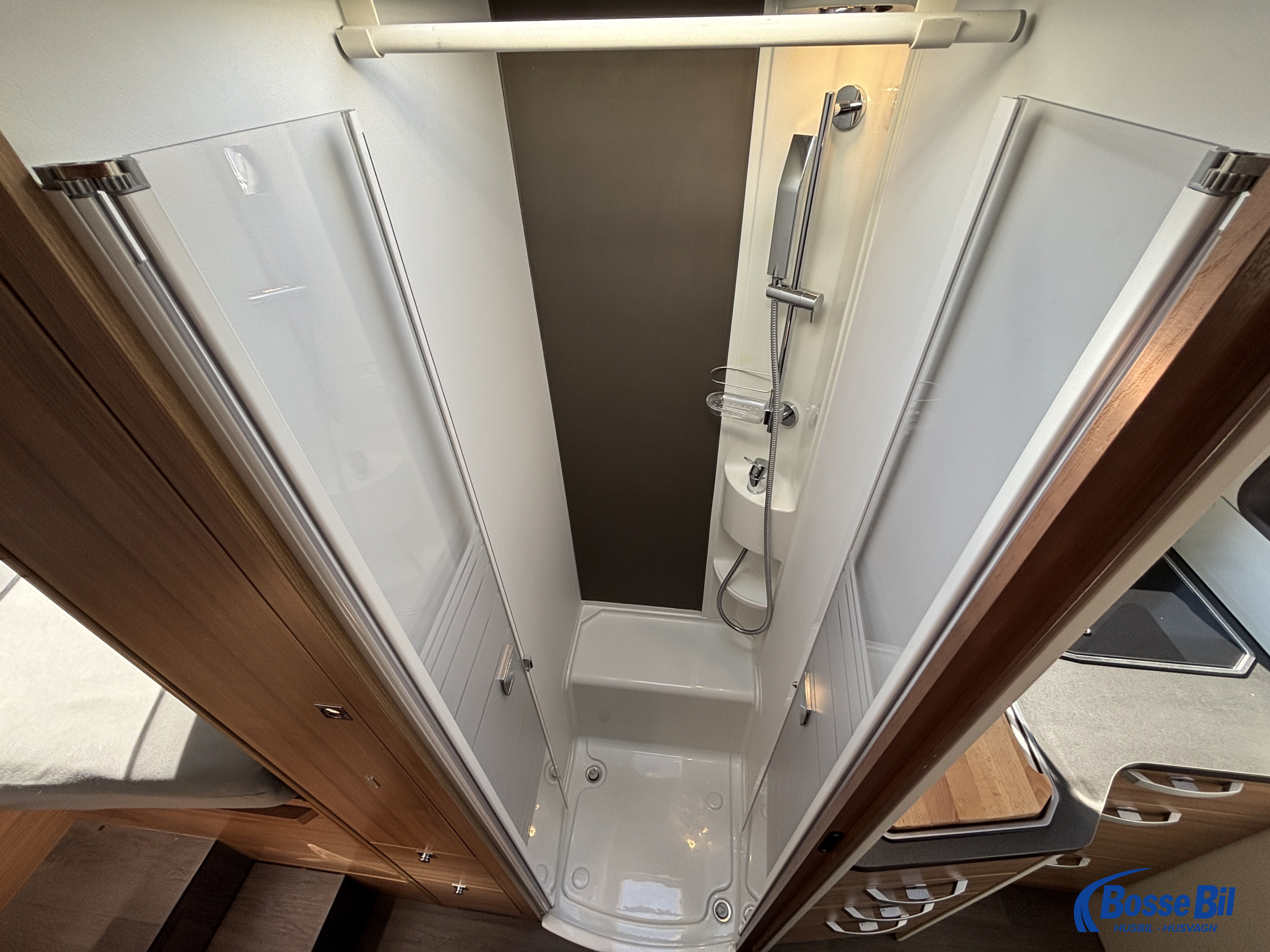Adria CORAL S 670 SL * Solcell * Markis * Cykelställ * - Adria