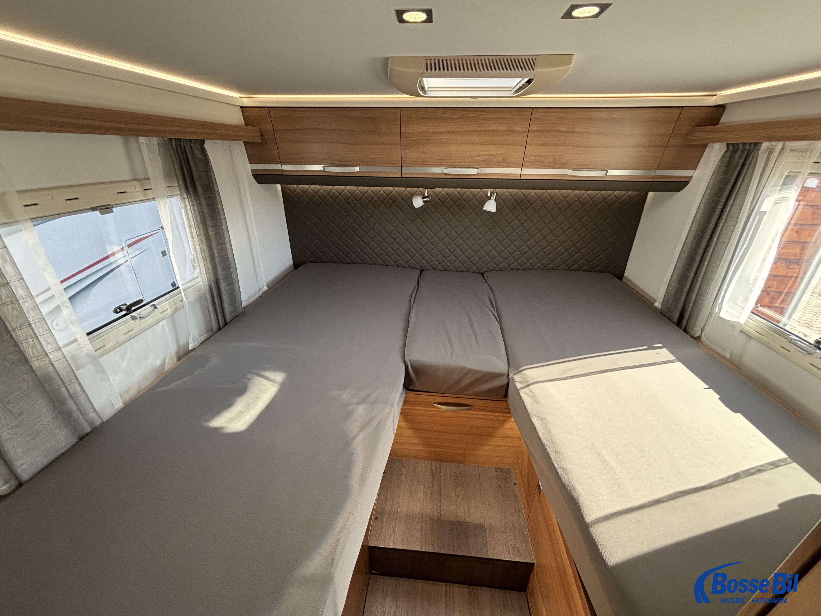 Adria CORAL S 670 SL * Solcell * Markis * Cykelställ * - Adria