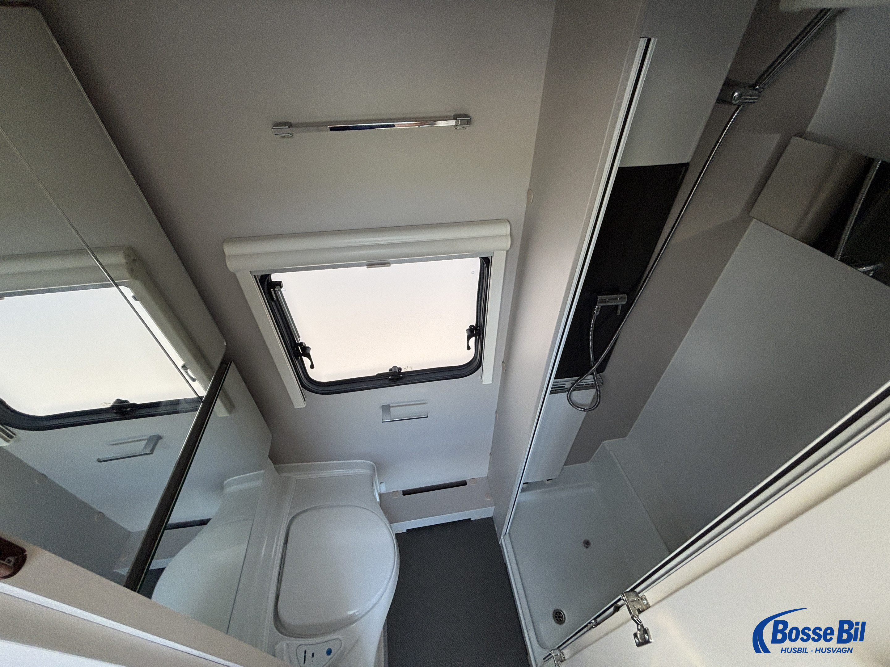 Adria ADORA 573 PT * Mover * Barnkammare * Förtält * Markis * - Adria