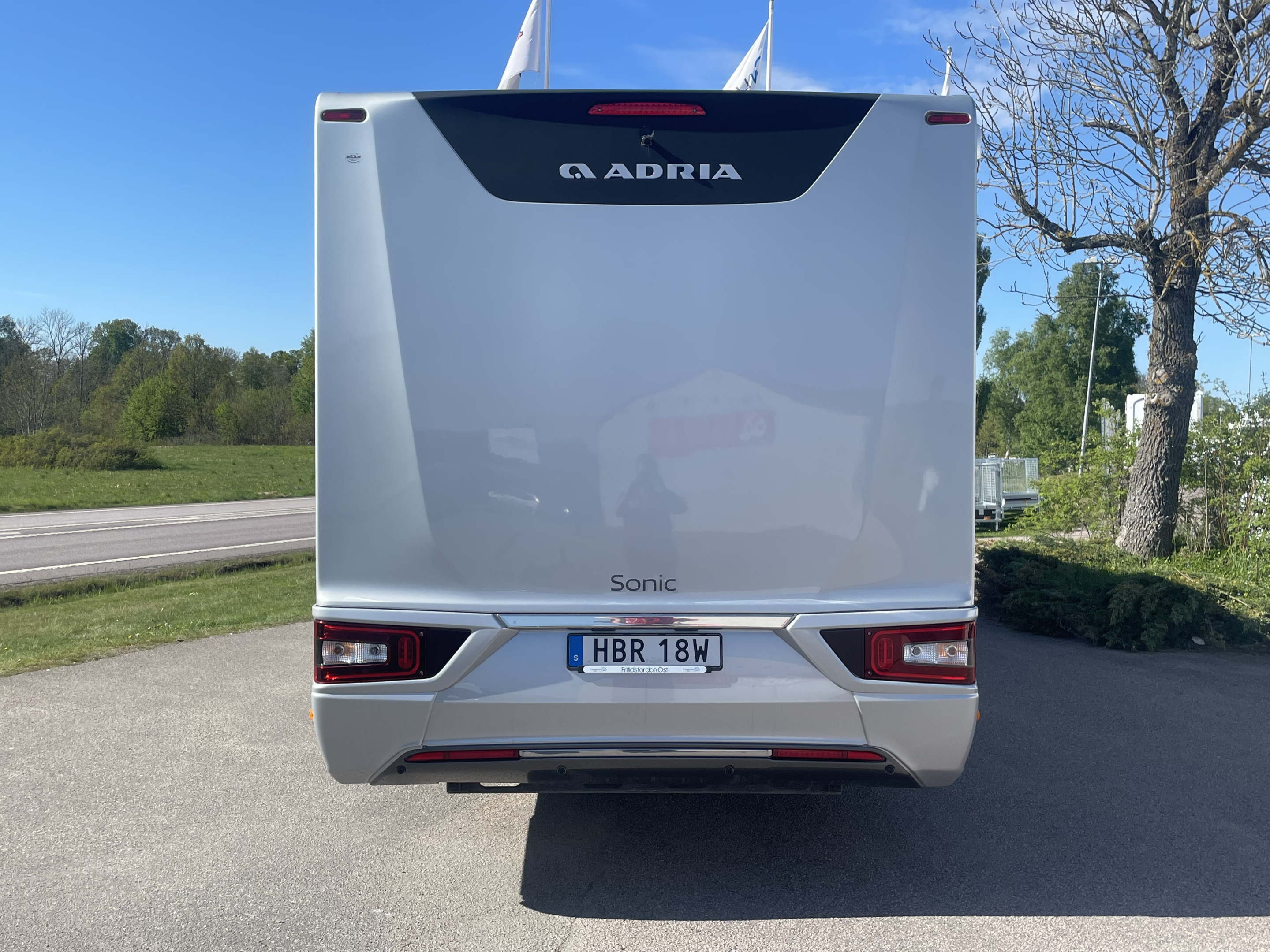 Adria SONIC SUPREME I 810SL (hydraulben, litium) - Adria