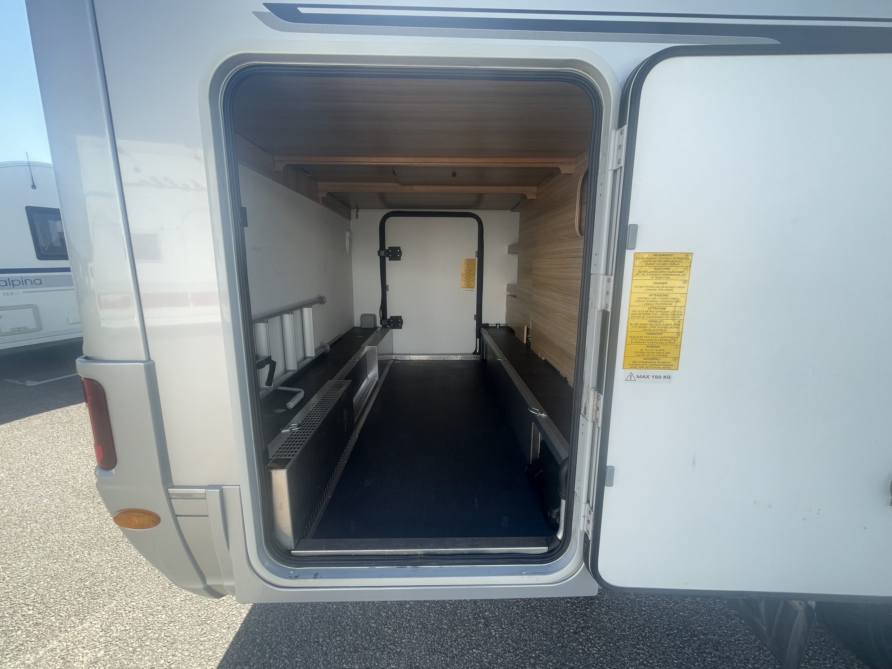 Adria SONIC SUPREME I 810SL (hydraulben, litium) - Adria