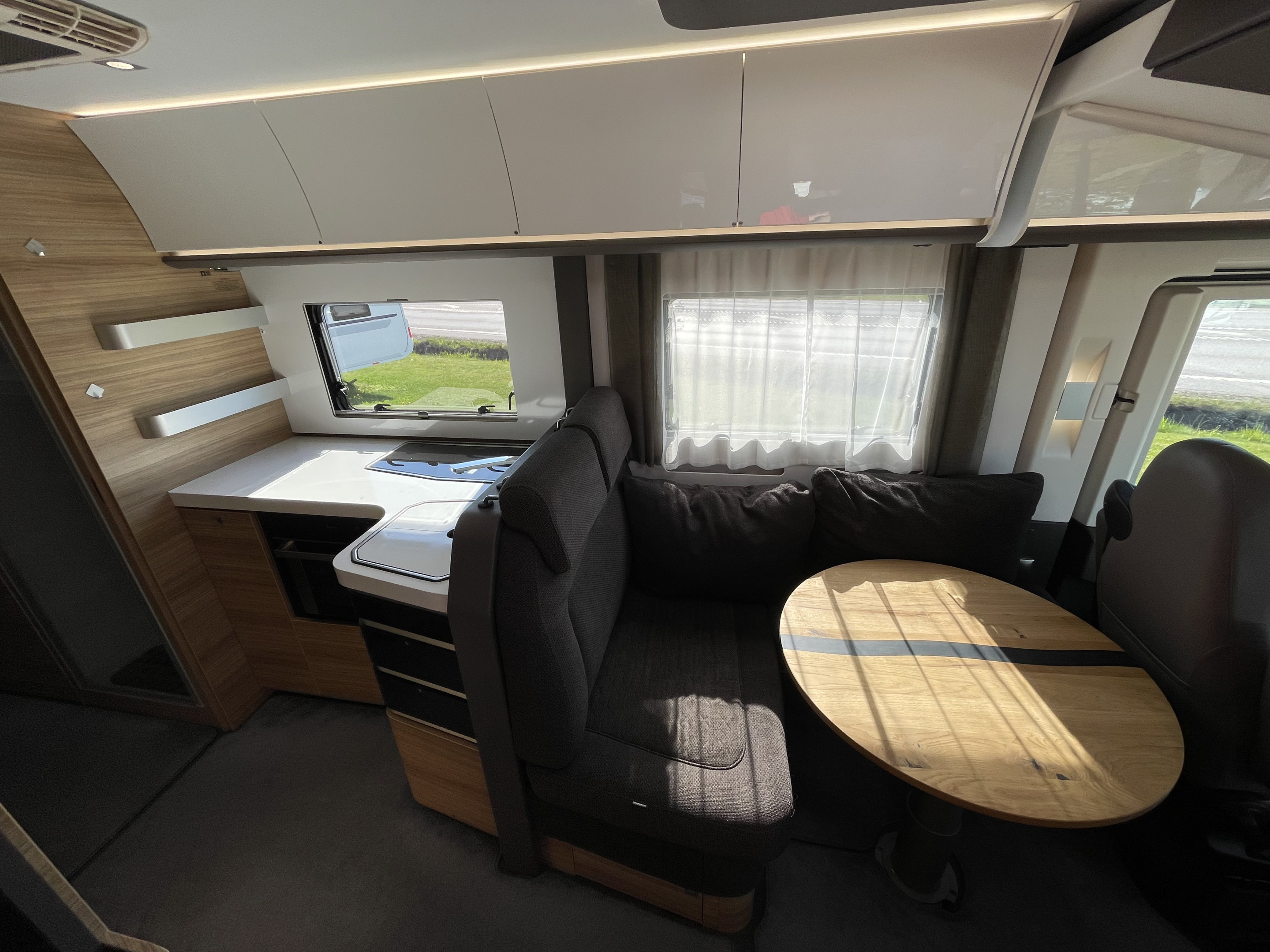 Adria SONIC SUPREME I 810SL (hydraulben, litium) - Adria