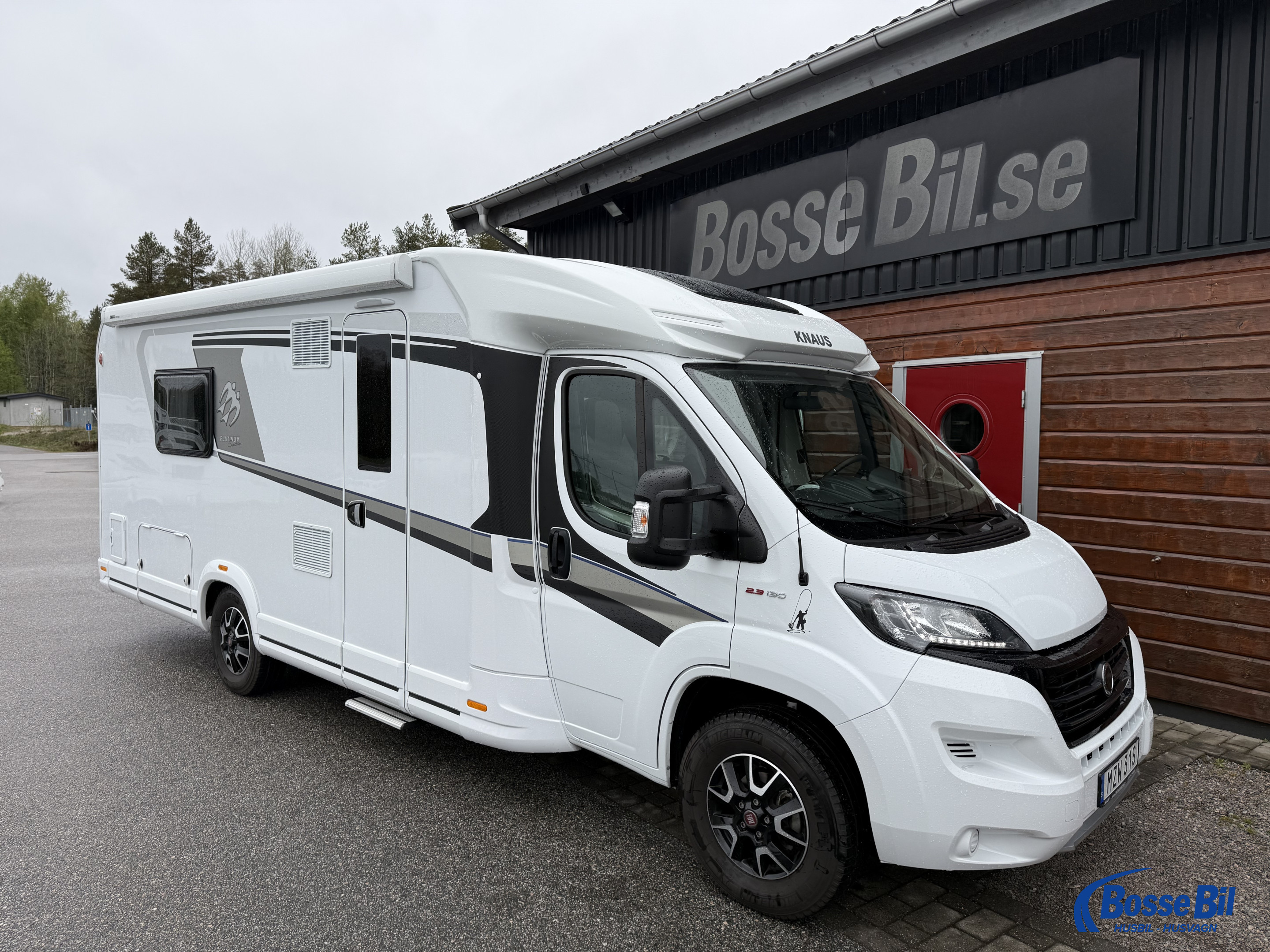 Knaus Sky TI Platinum * AC * Hydr. stödben* Solceller * ALDE * - Knaus