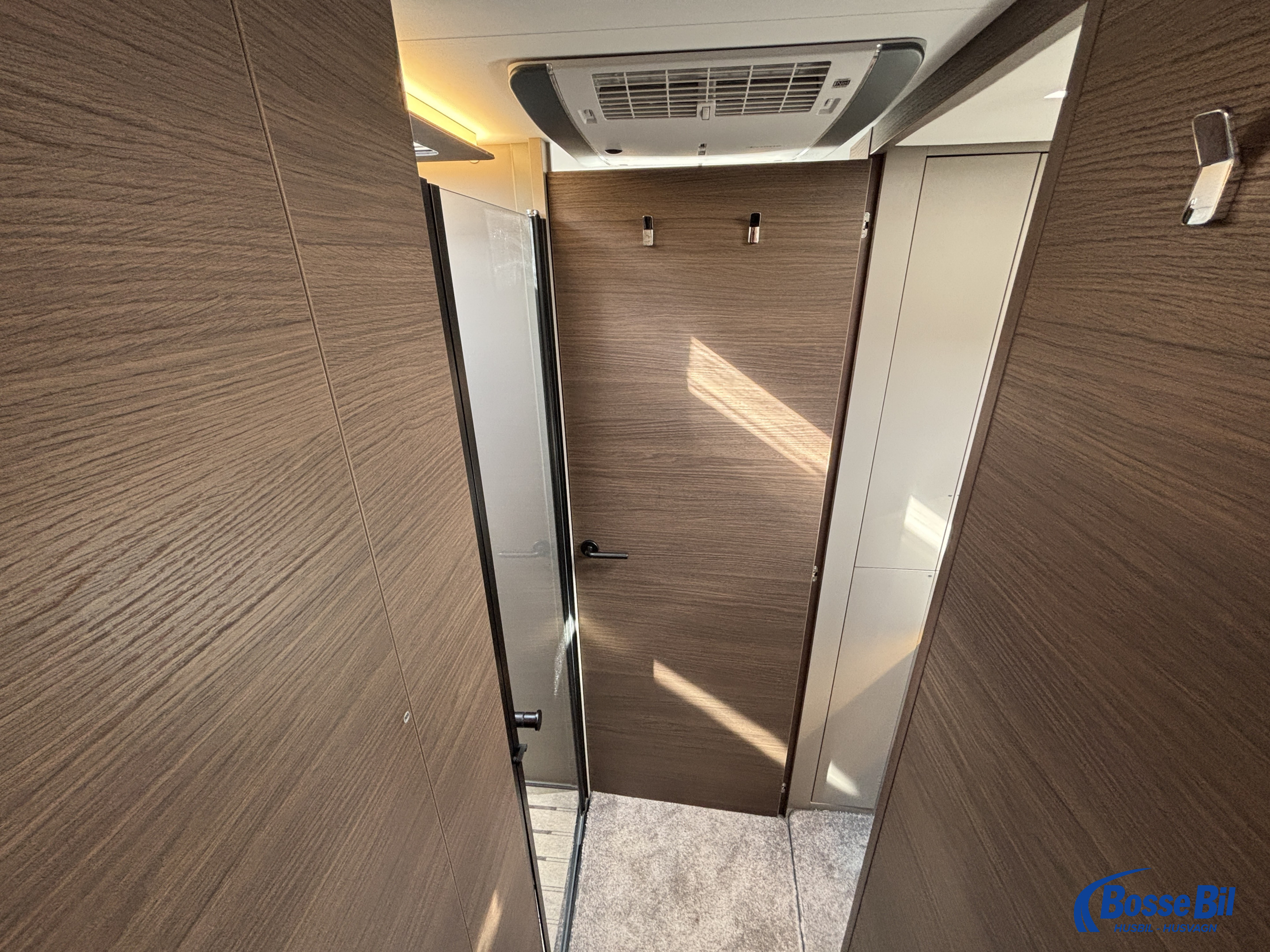 Adria SUPERSONIC 890 LL * Hydr. stödben * AC * Solceller * Skinn * - Adria