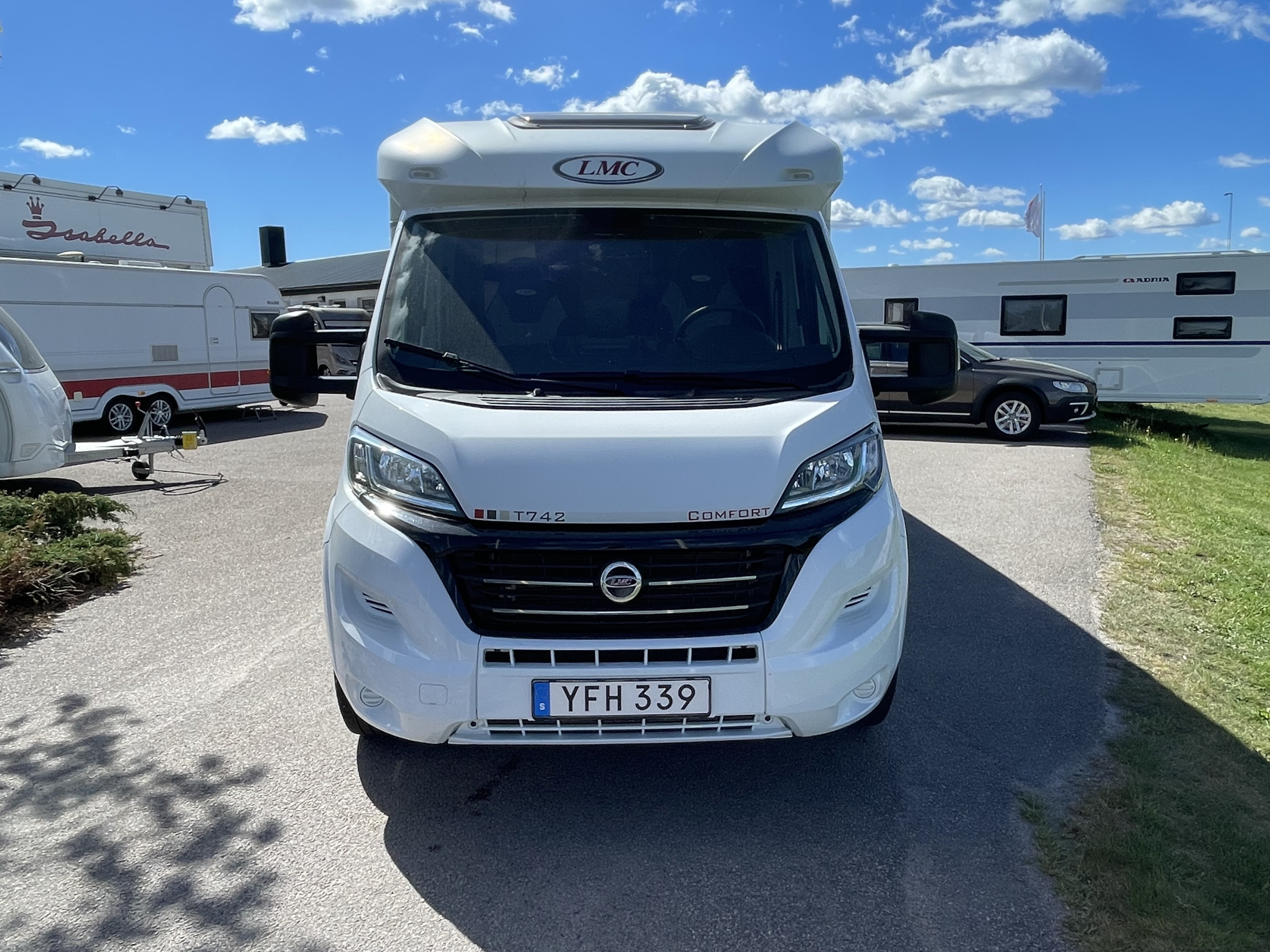 LMC T 732 - LMC