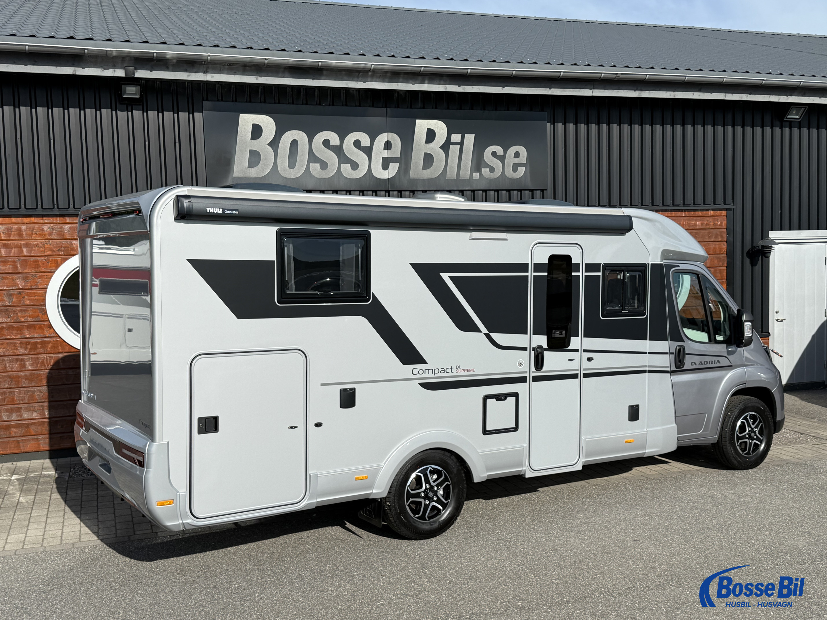 Adria COMPACT SUPREME DL * 180 hk * Aut. * Låg skatt * B-kort * - Adria