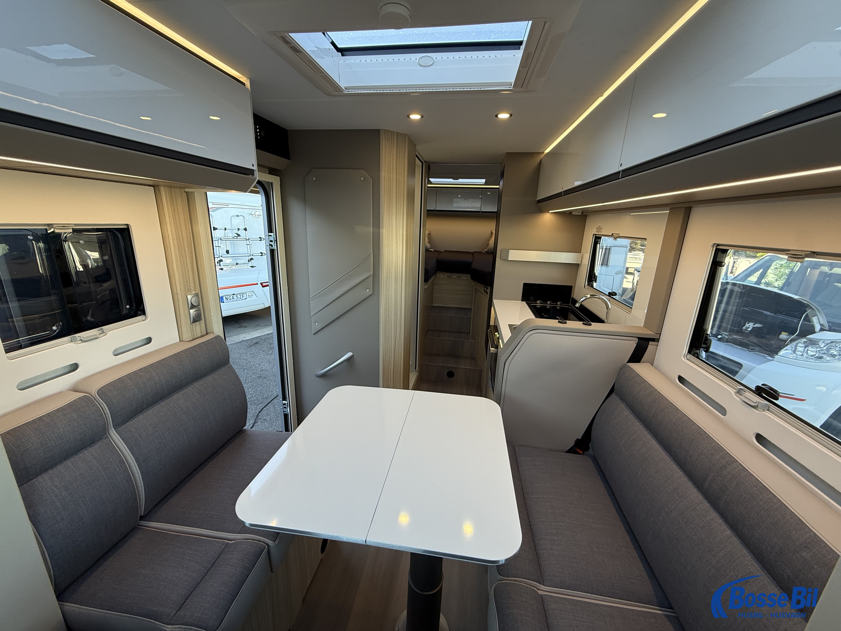 Adria COMPACT SUPREME DL * 180 hk * Aut. * Låg skatt * B-kort * - Adria