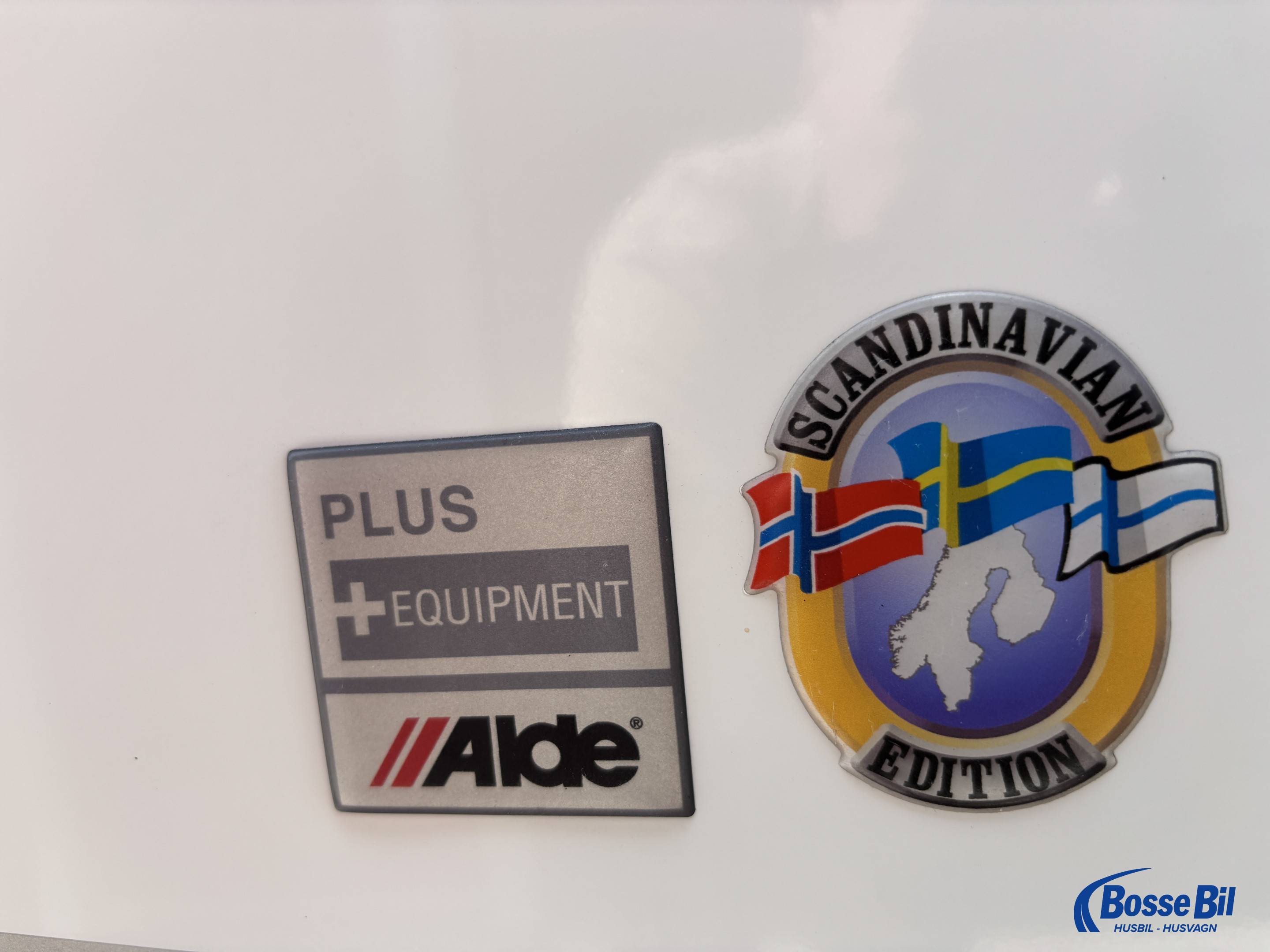 Adria CORAL 670 SL * AC * Hydr. stödben * ALDE * Solceller * Innermattor * - Adria