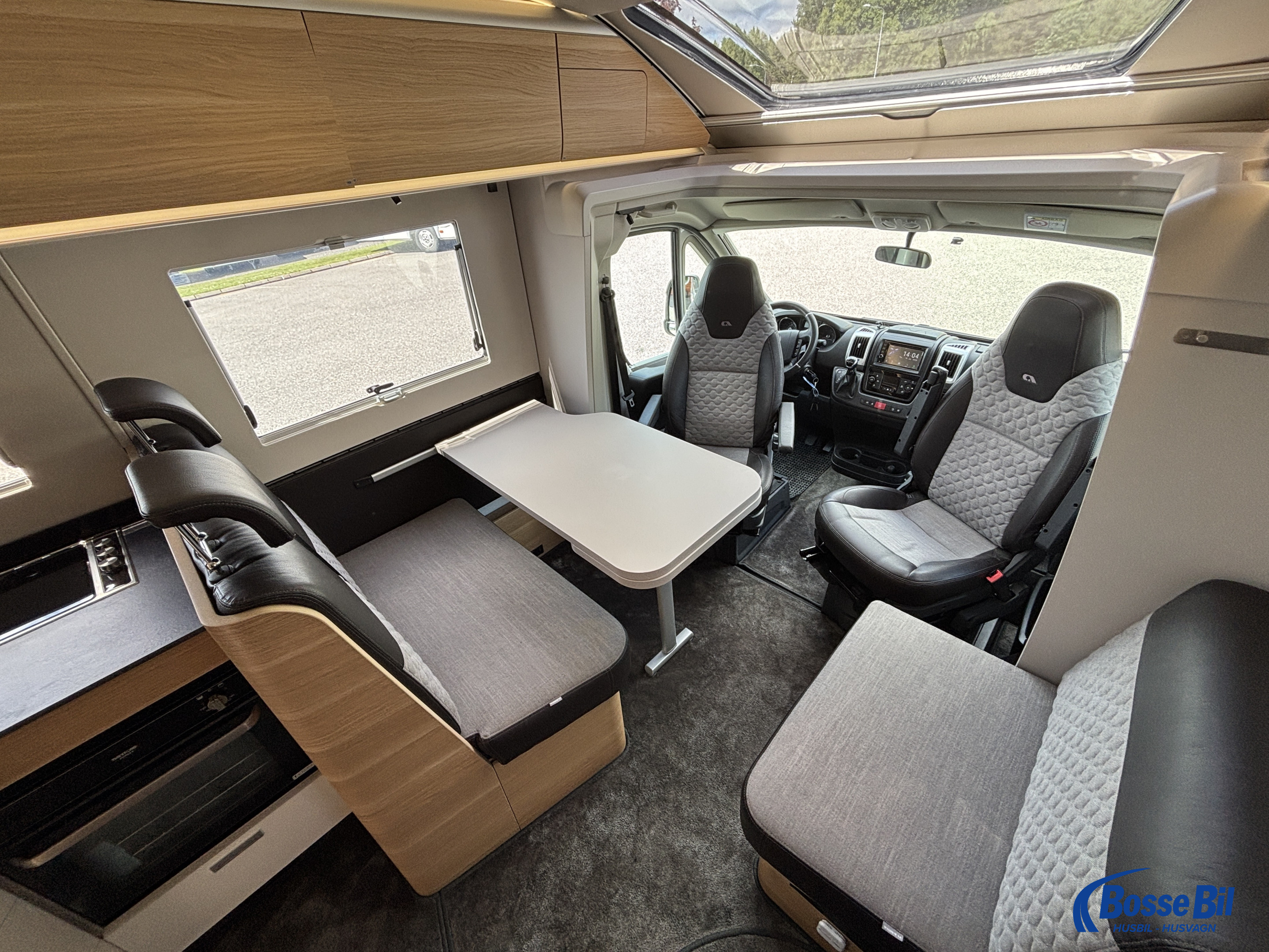 Adria CORAL 670 SL * AC * Hydr. stödben * ALDE * Solceller * Innermattor * - Adria