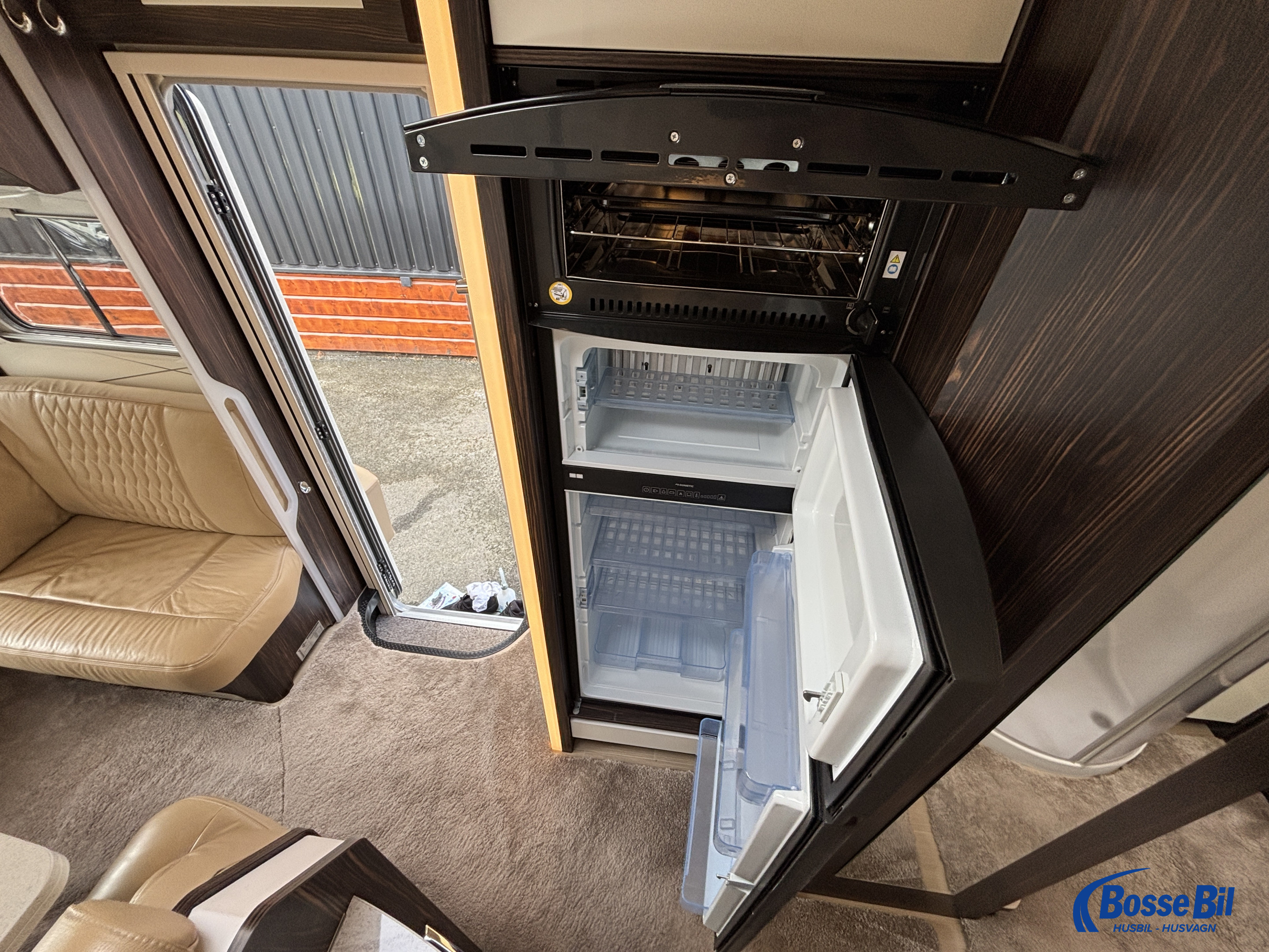 Bürstner Elegance i 920 G * AC * Hydr. stödben * solceller * inverter * - Bürstner