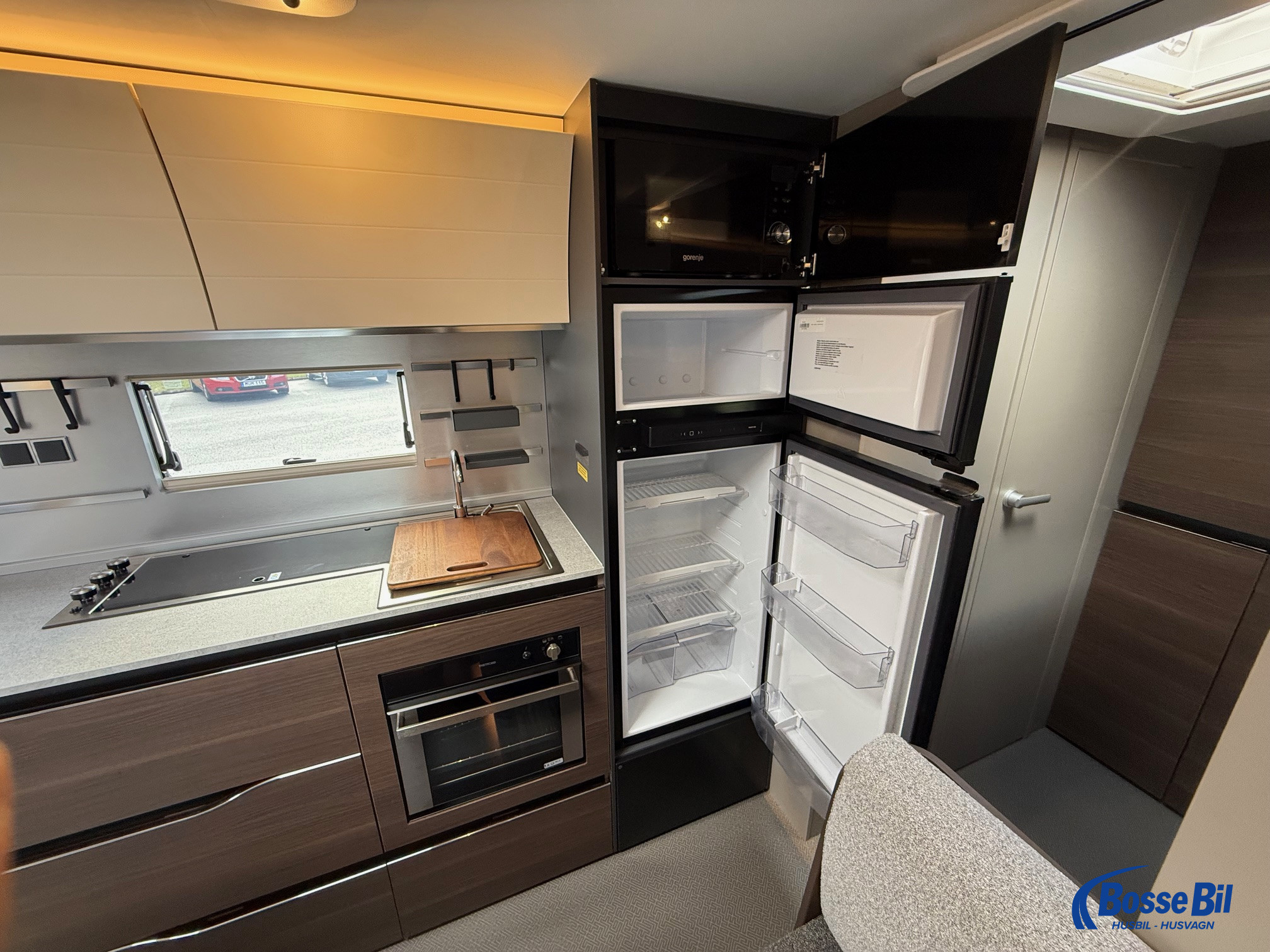 Adria ALPINA 663 PT * Barnkammare * Queenbed * - Adria
