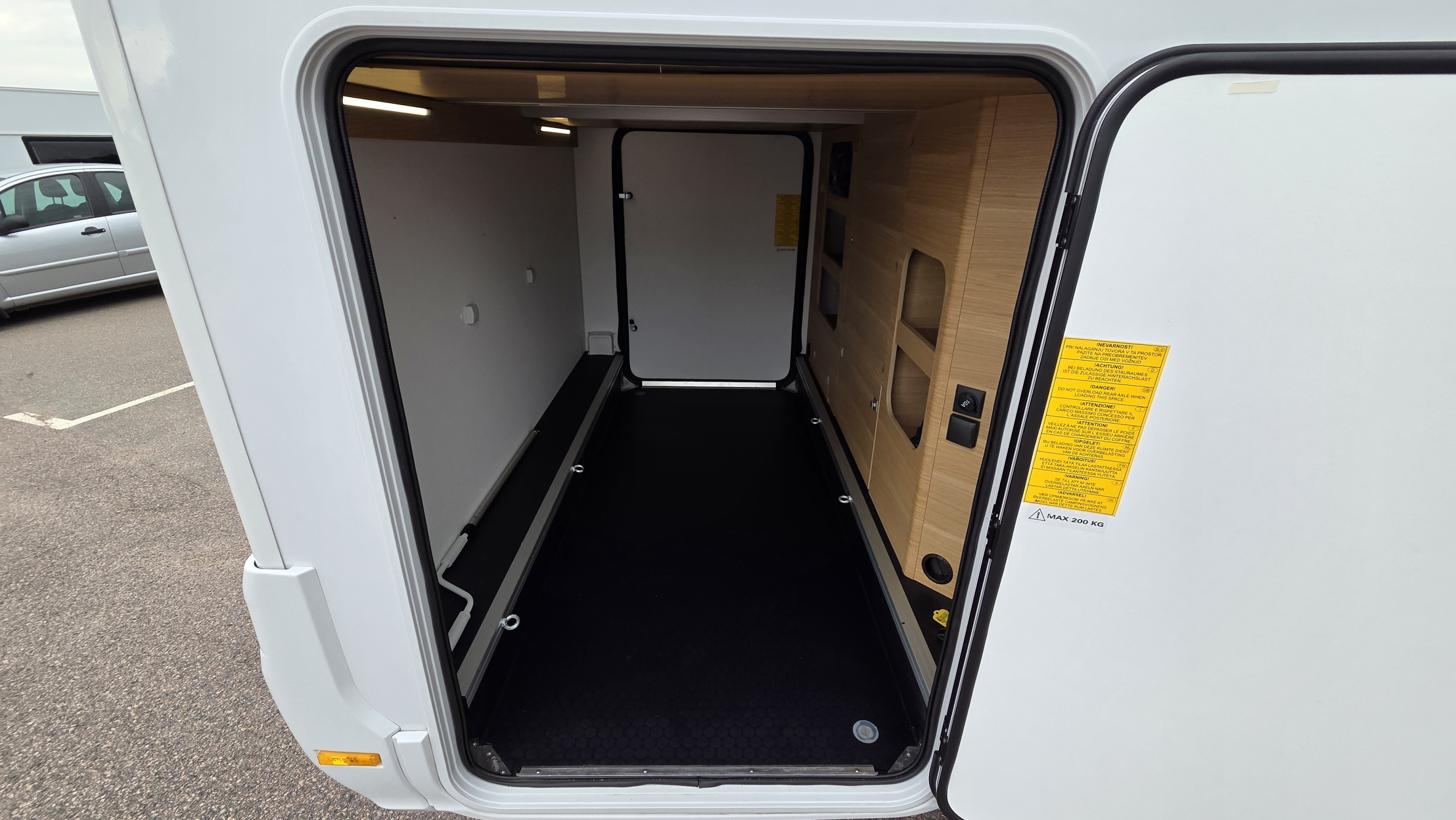 Adria CORAL 670DL - Adria