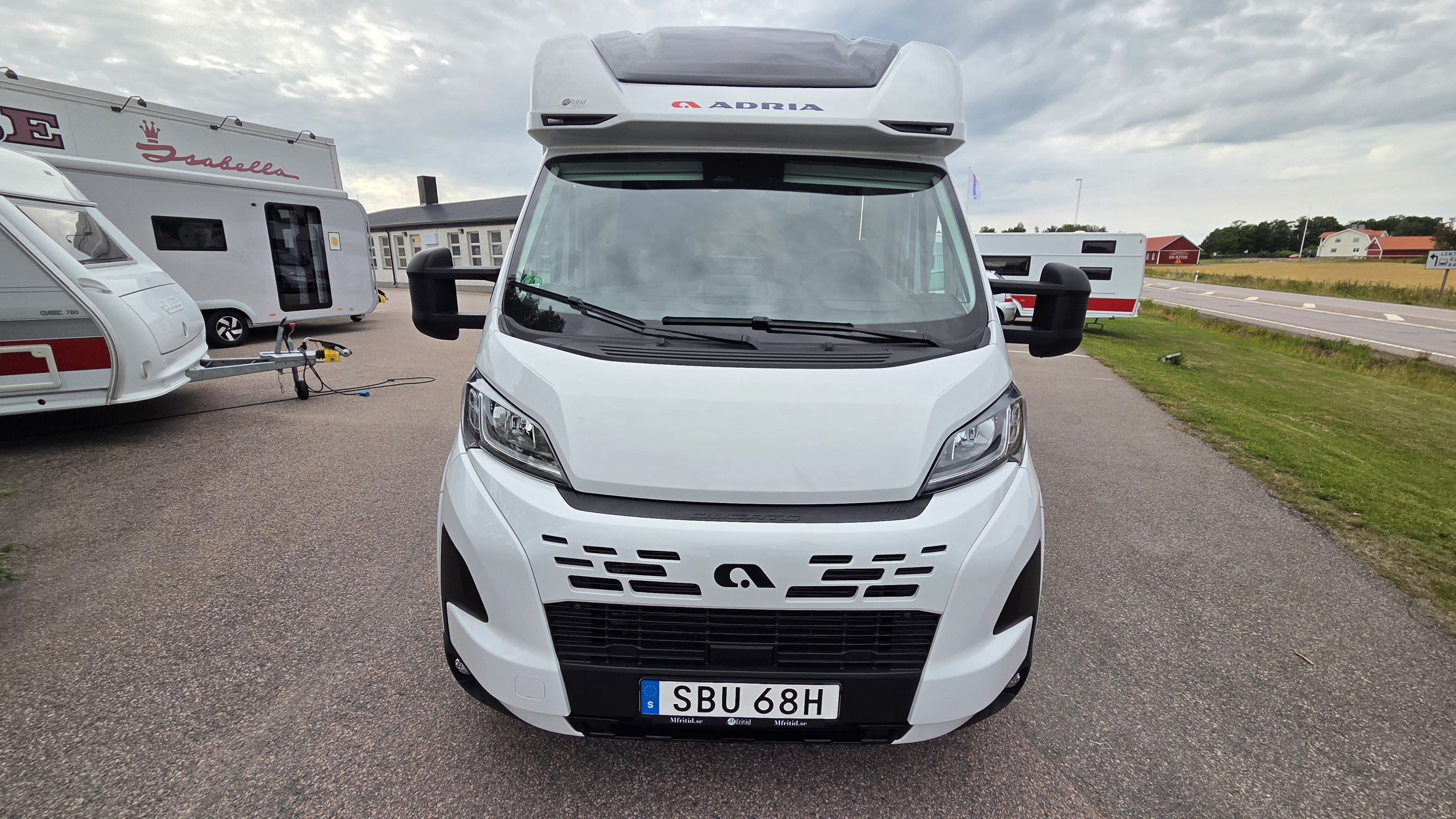 Adria CORAL 670DL - Adria