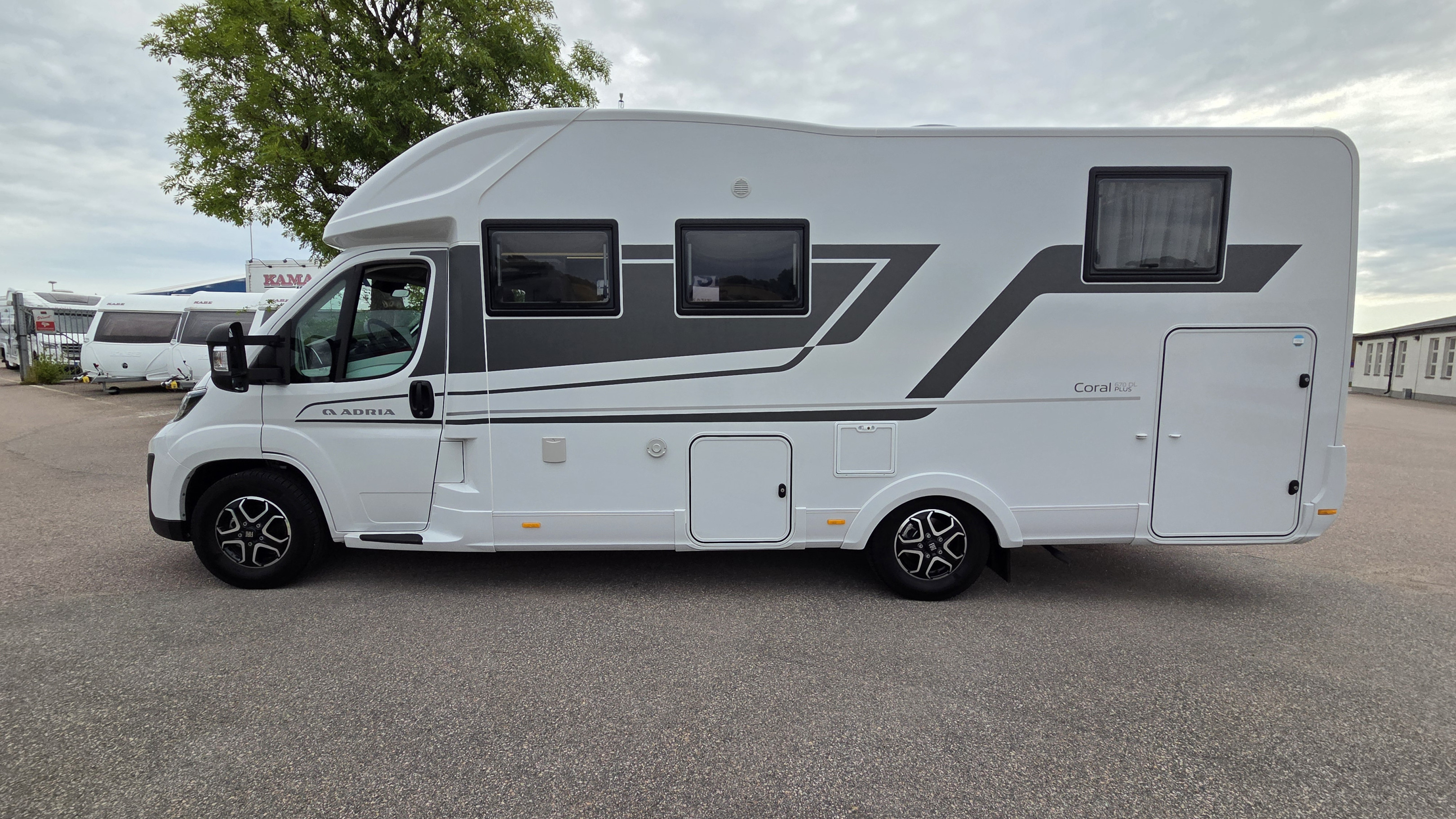 Adria CORAL 670DL - Adria