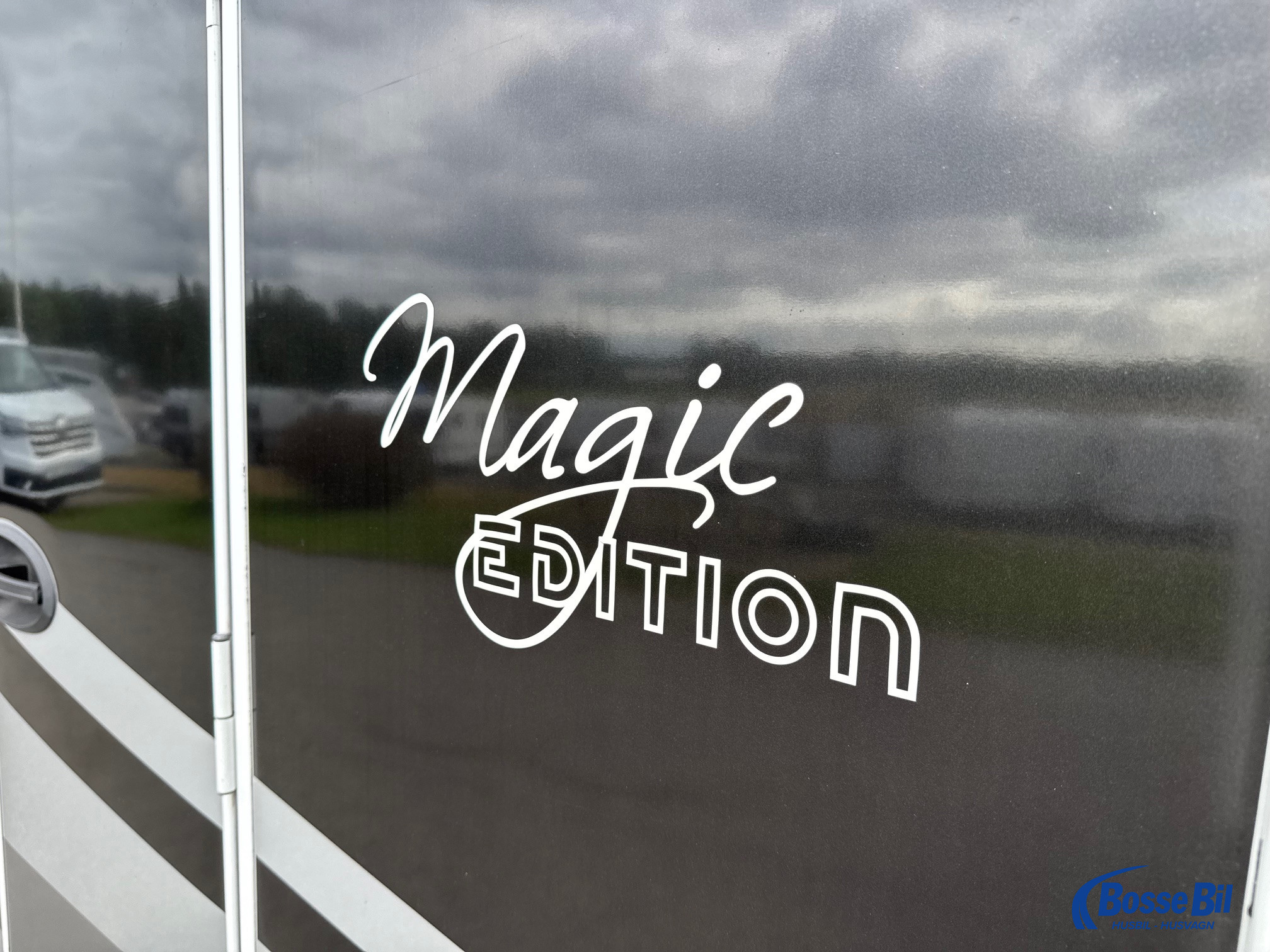 Dethleffs Black Magic Edition * Långbäddar * Stödben * - Dethleffs