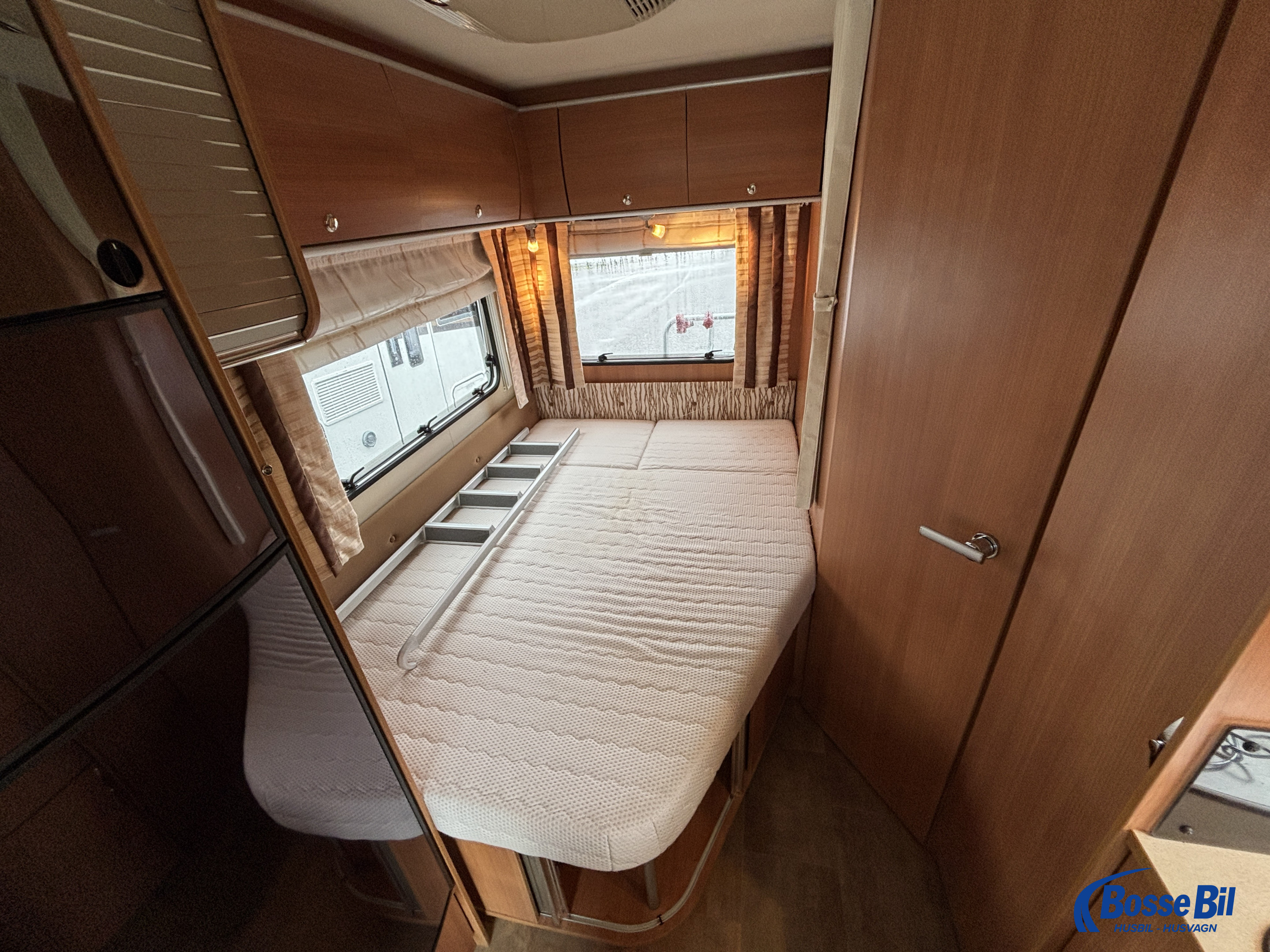 Bürstner IXEO IT 664 * Kamkedja * Solceller * 3500 kg * - Bürstner