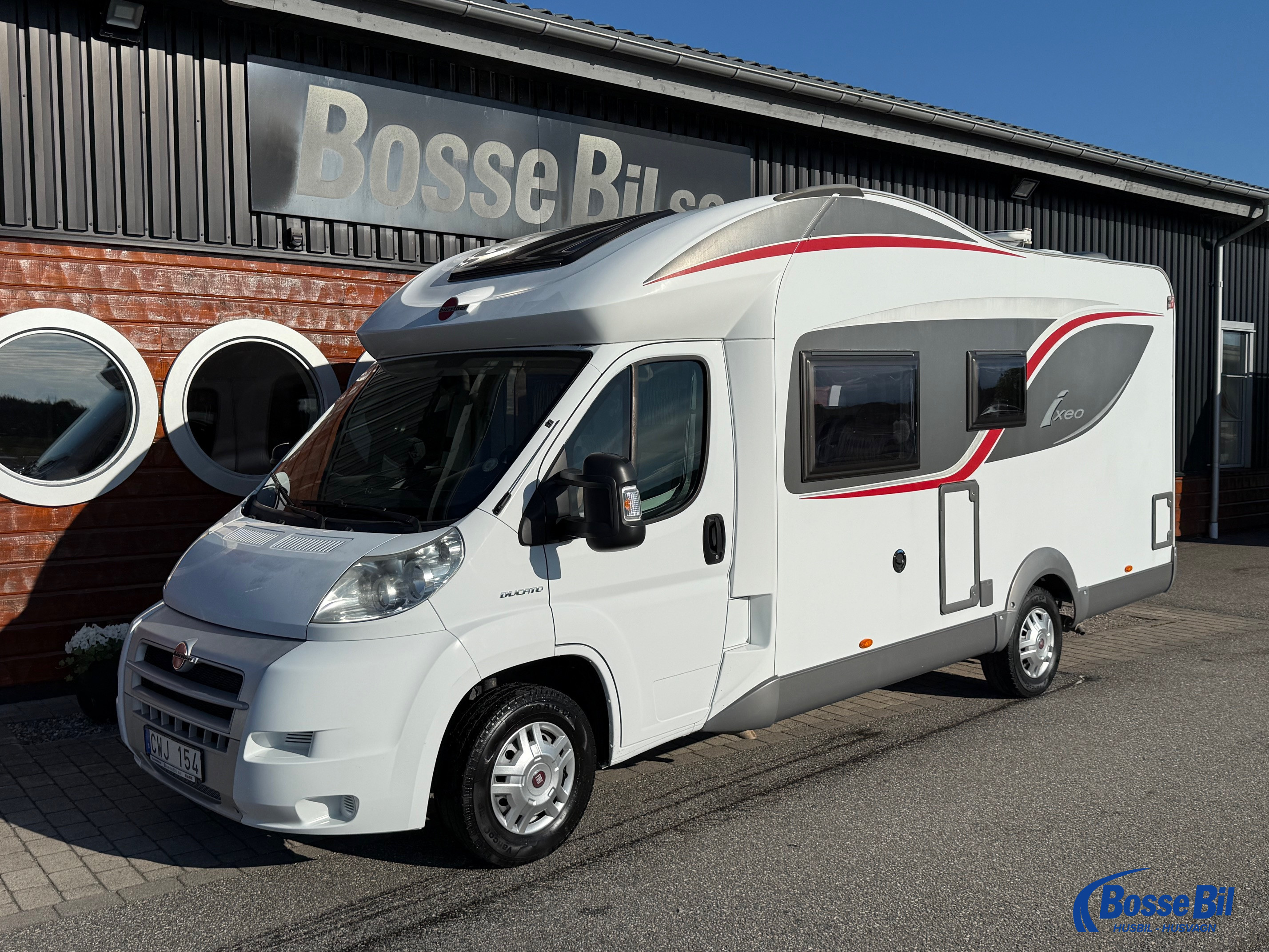 Bürstner IXEO IT 664 * Kamkedja * Solceller * 3500 kg * - Bürstner