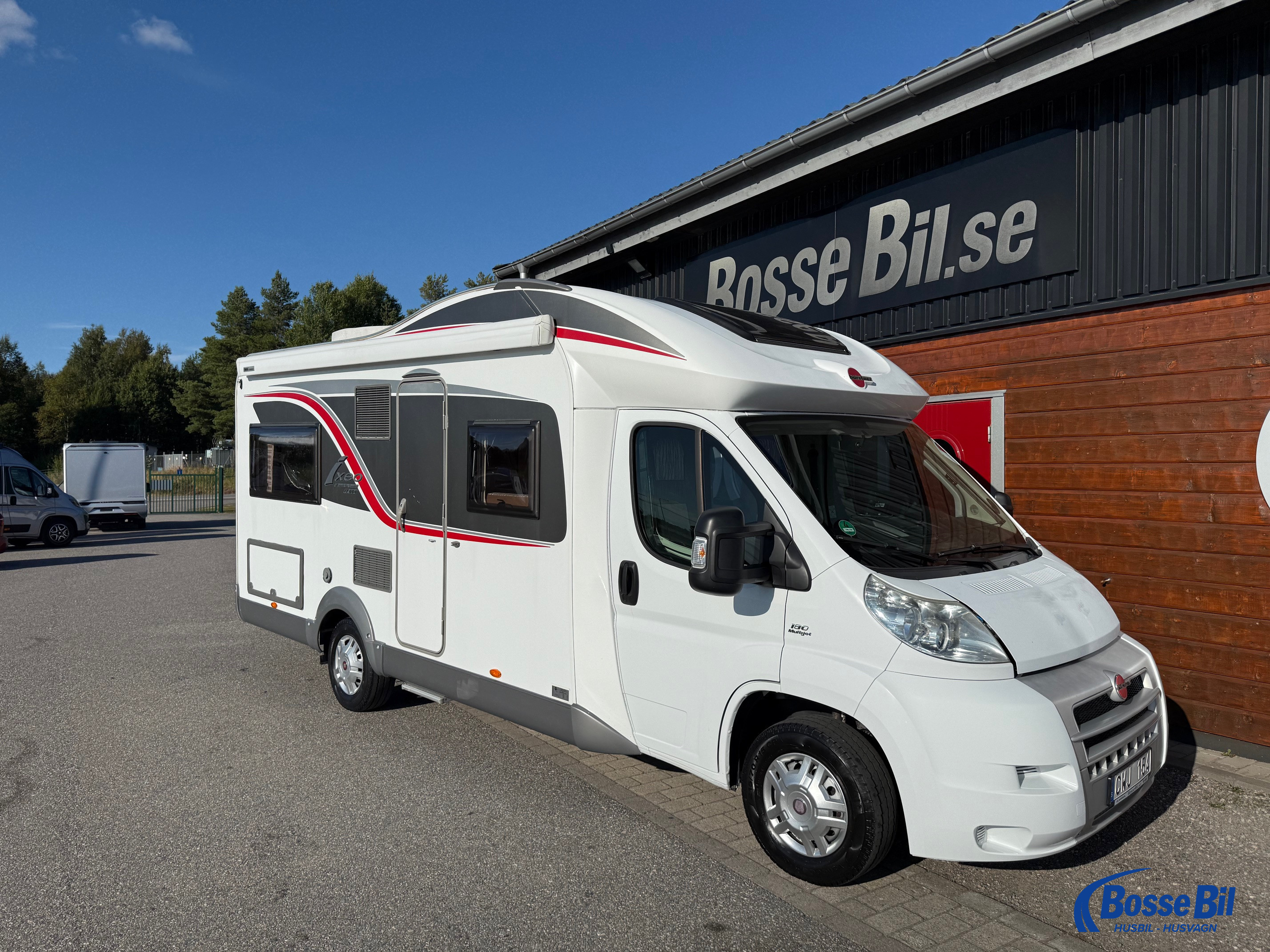 Bürstner IXEO IT 664 * Kamkedja * Solceller * 3500 kg * - Bürstner
