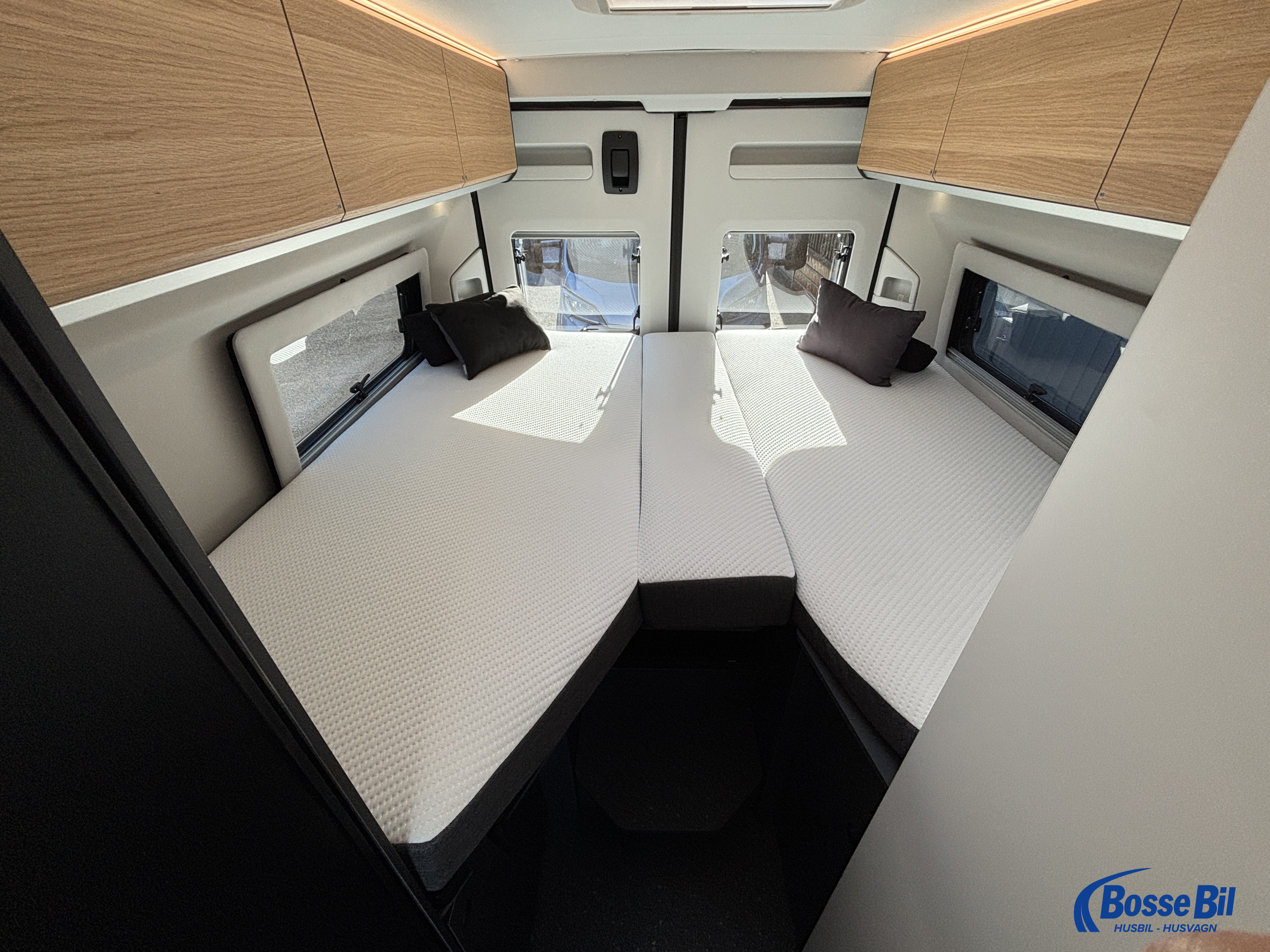 Adria TWIN SELECT 640 SLB * Dieselvärmare * komp.kylskåp * 3500 kg * - Adria