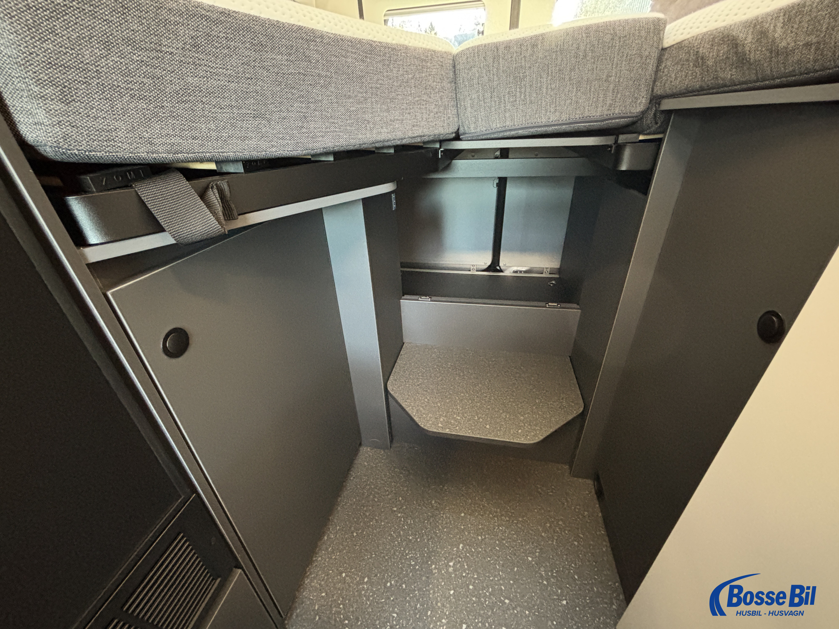 Adria TWIN SELECT 640 SLB * Dieselvärmare * komp.kylskåp * 3500 kg * - Adria