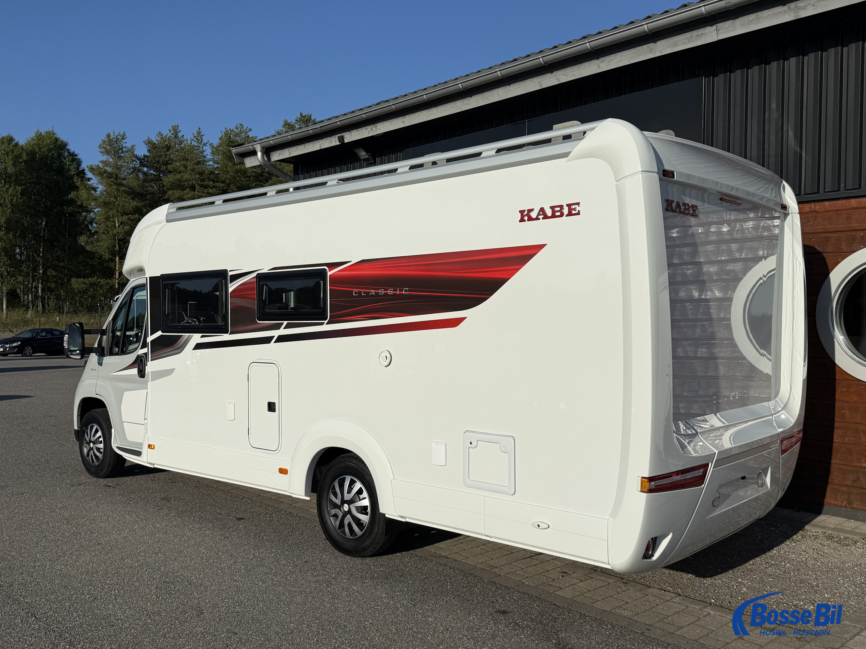 KABE CLASSIC 740 LXL * Heavychassi * 180 HK * - KABE