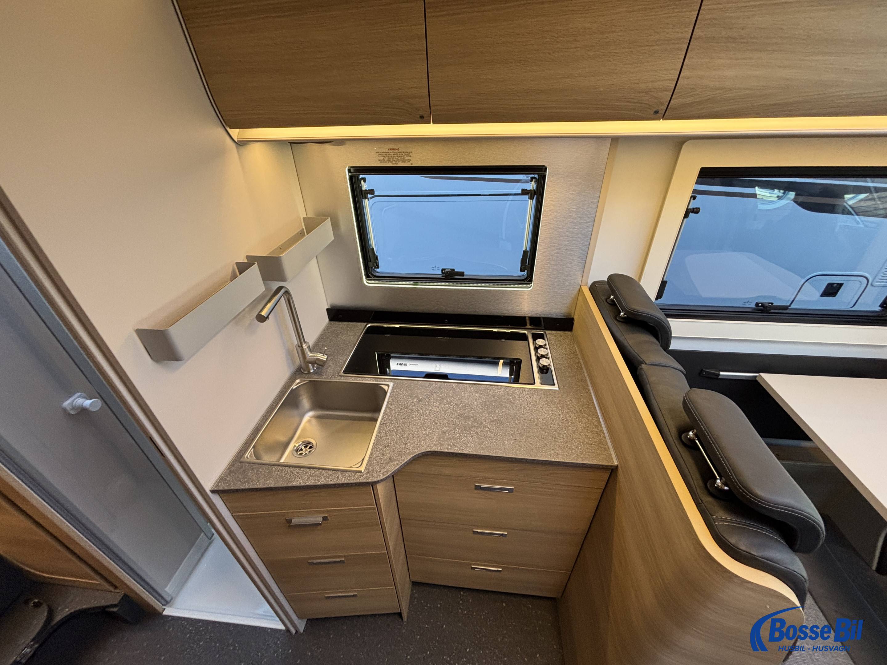 Adria CORAL SELECT 670 SL * Dieselvärmare * komp.kylskåp * 3500 kg * - Adria